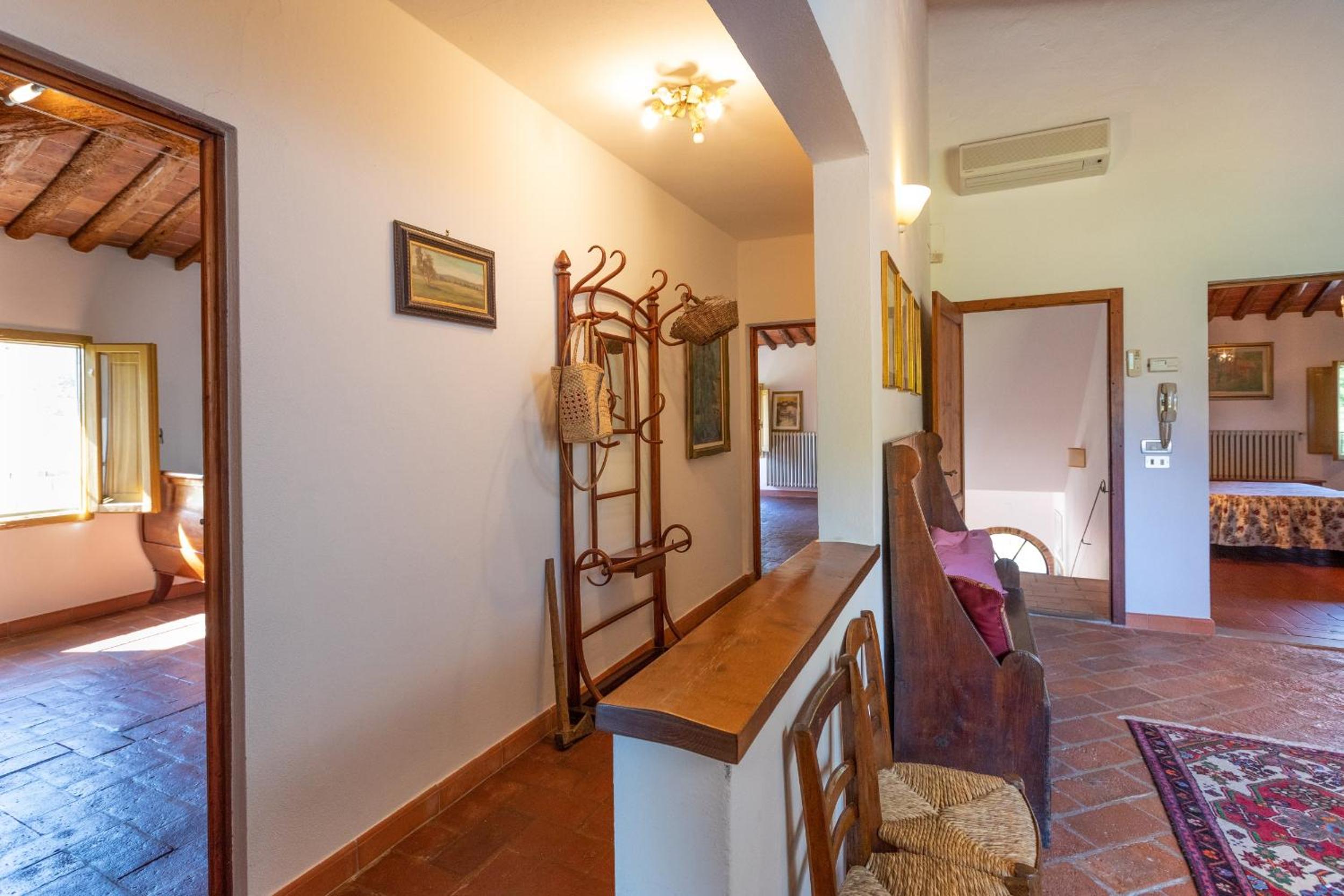 Villa photo 1