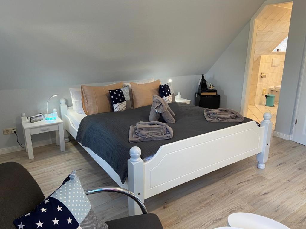 Double Room - Photo 3