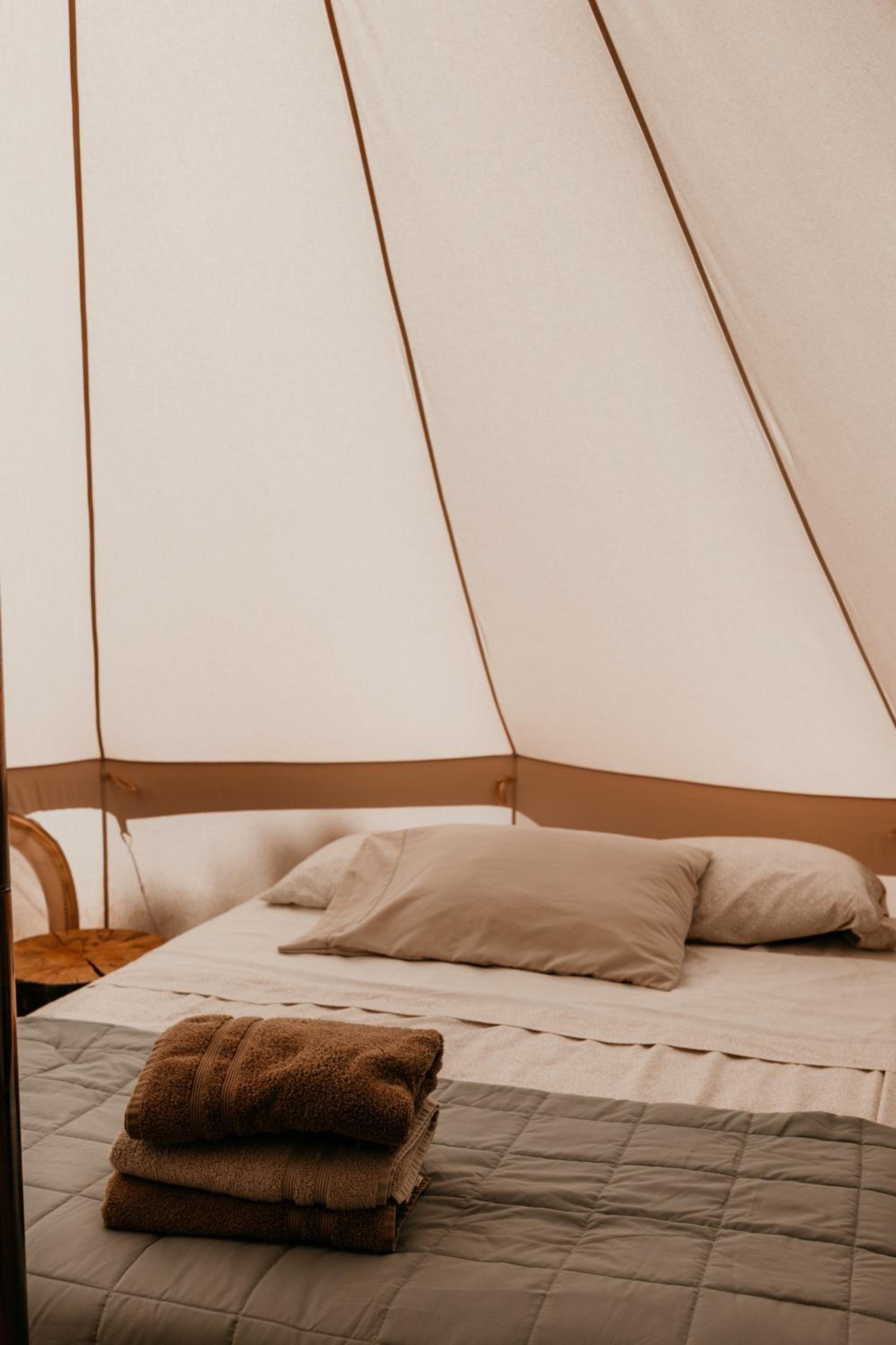 Glamping Tent - 1 Bed photo 1