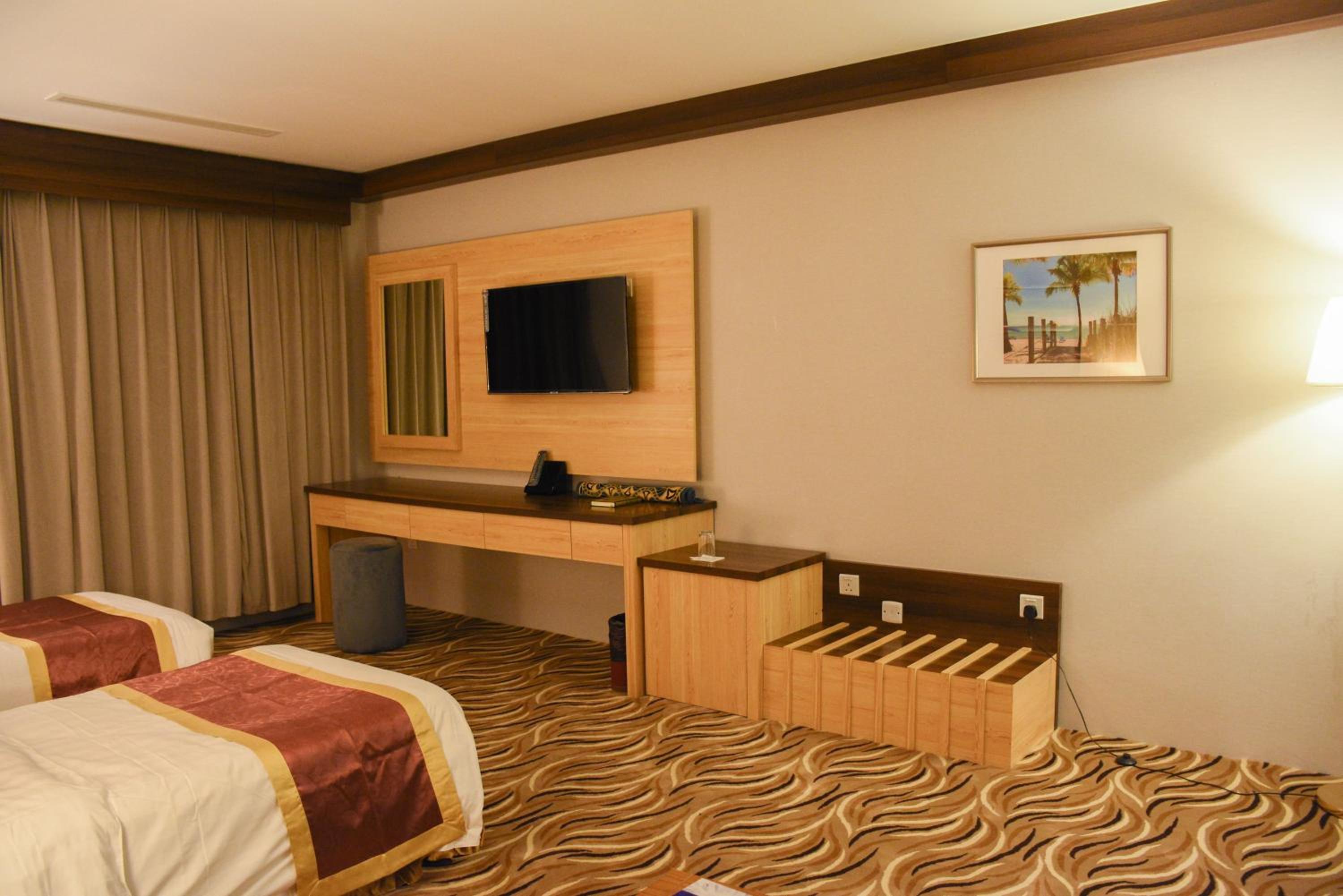 Twin Room with Bathroom photo 3