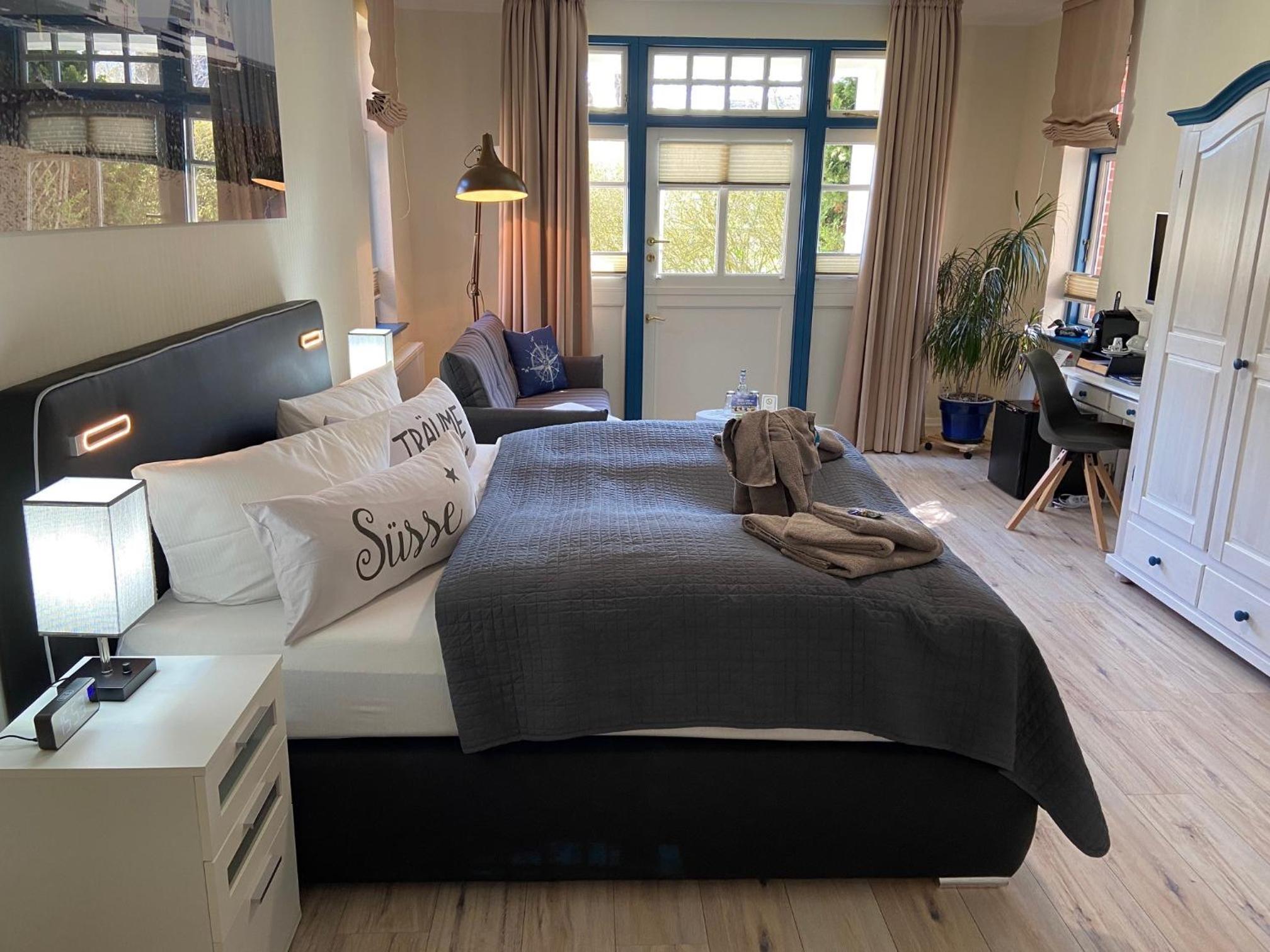 Superior Double Room - Photo 10