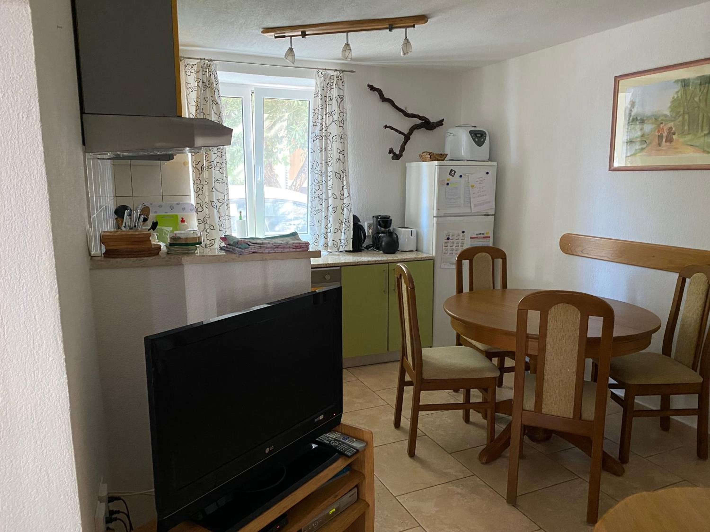 Apartment - Ground Floor photo 3