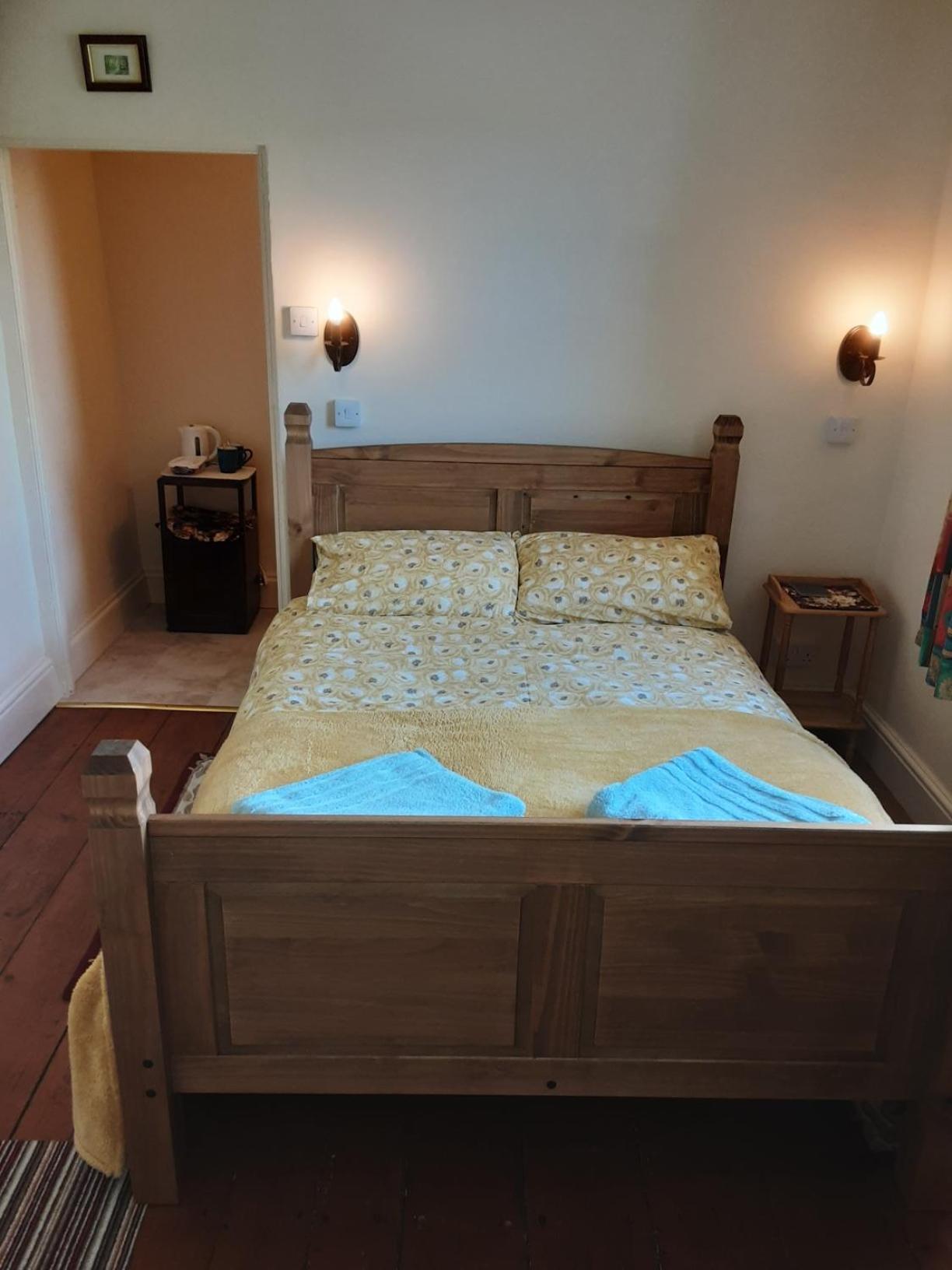 Double Room - Photo 2