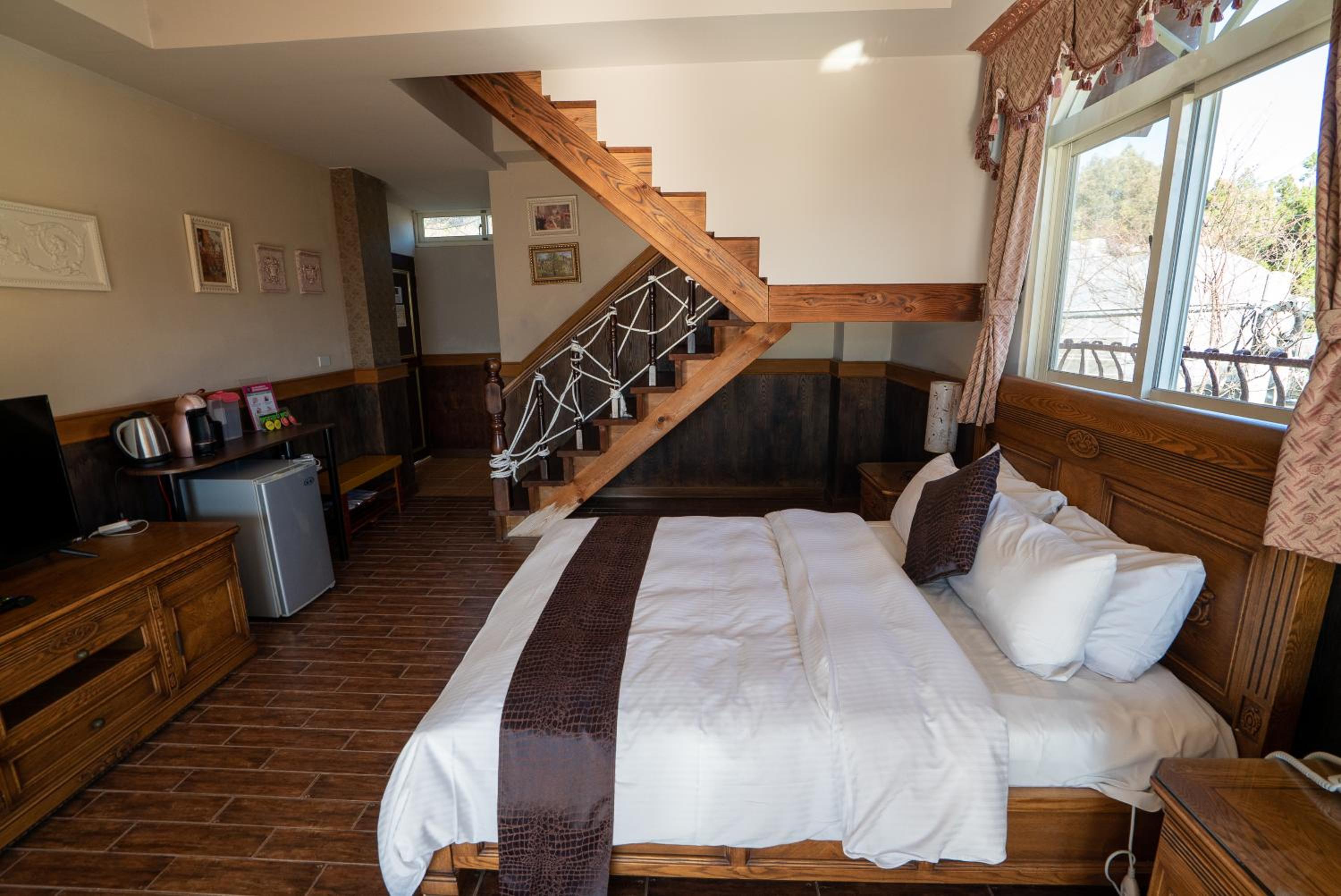 Duplex Quadruple Room - Photo 5