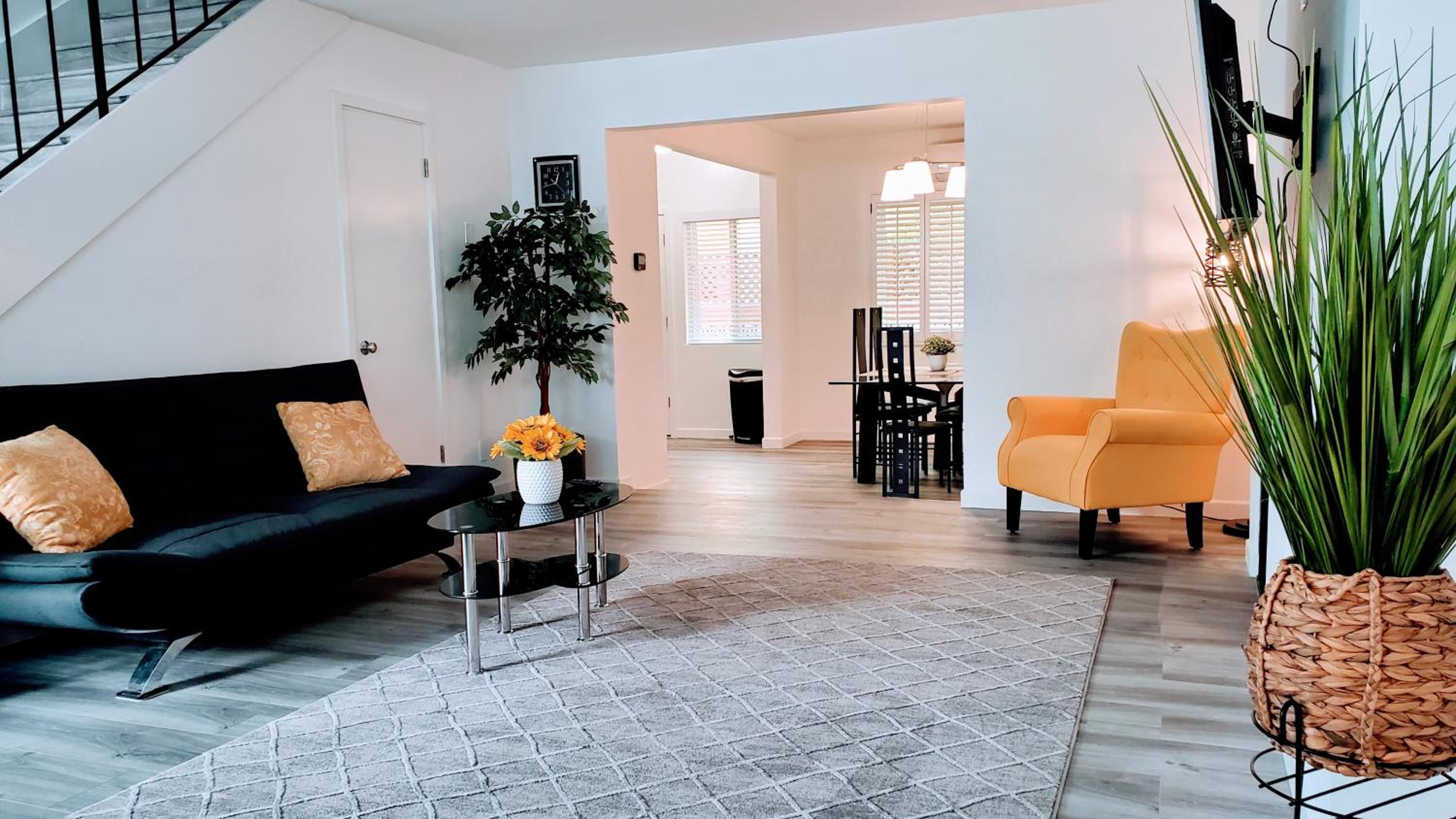 Two-Bedroom Townhouse photo 2