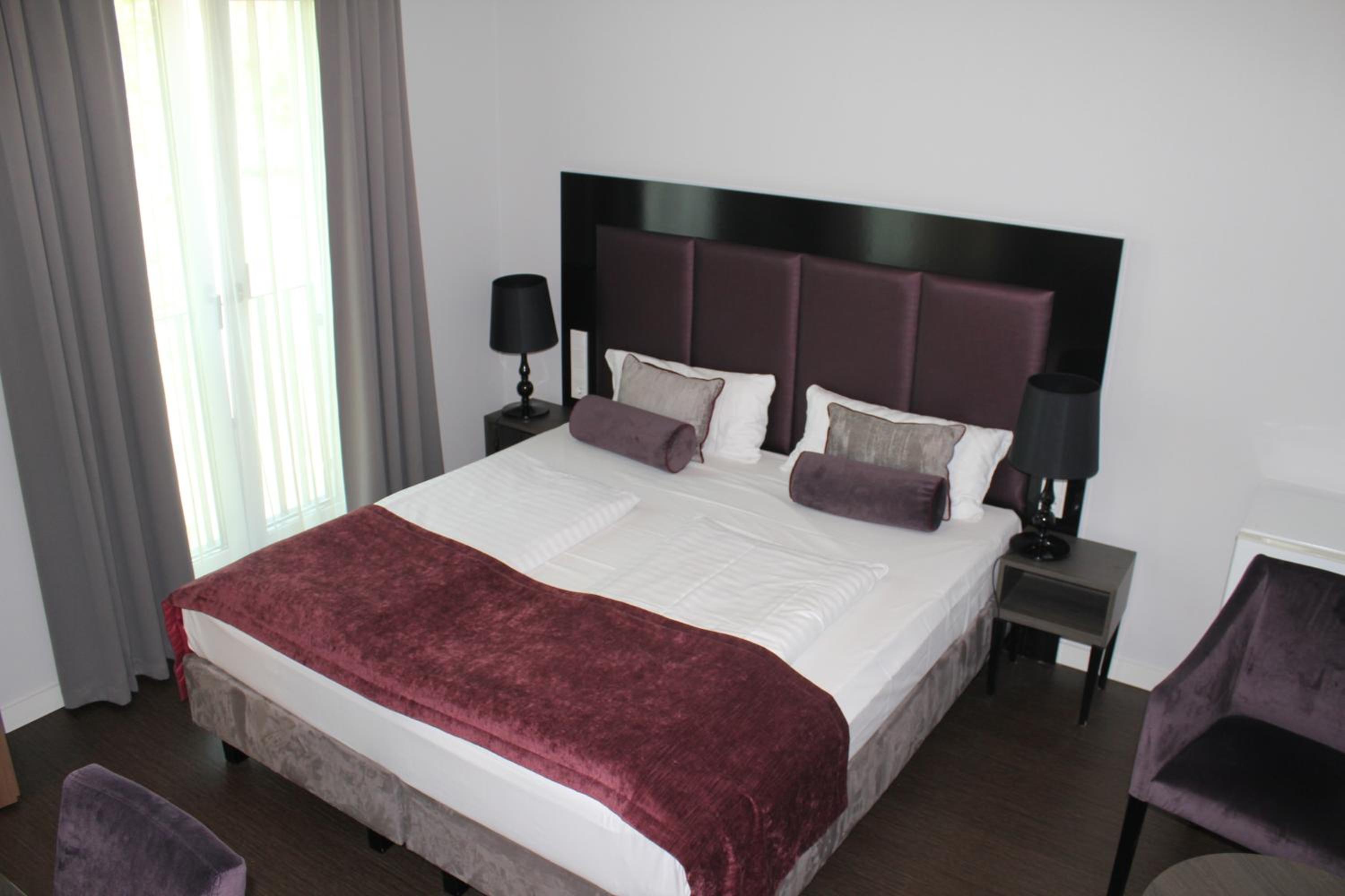 Double Room - Disability Access photo 1