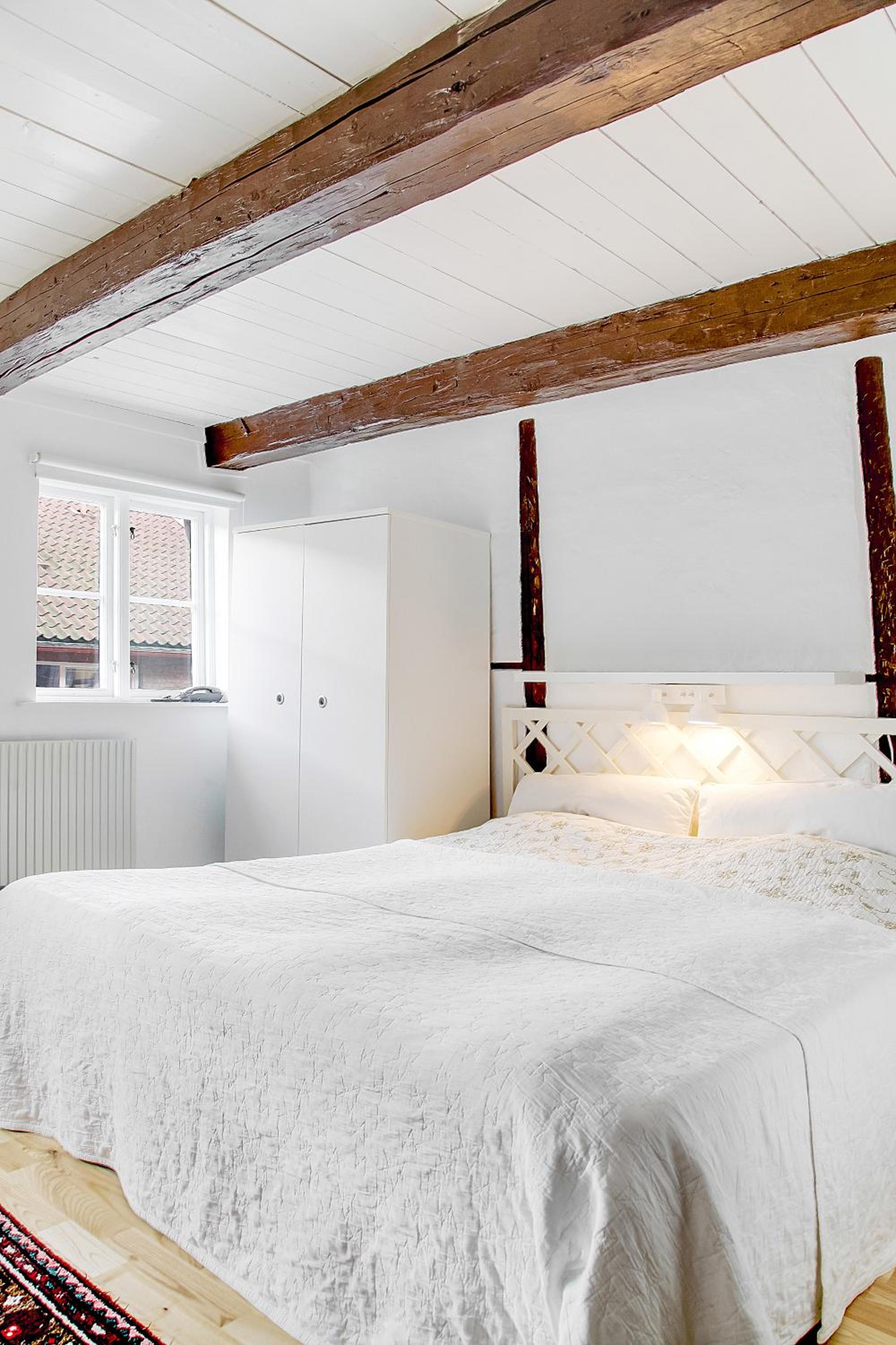 Double or Twin Room - Photo 5