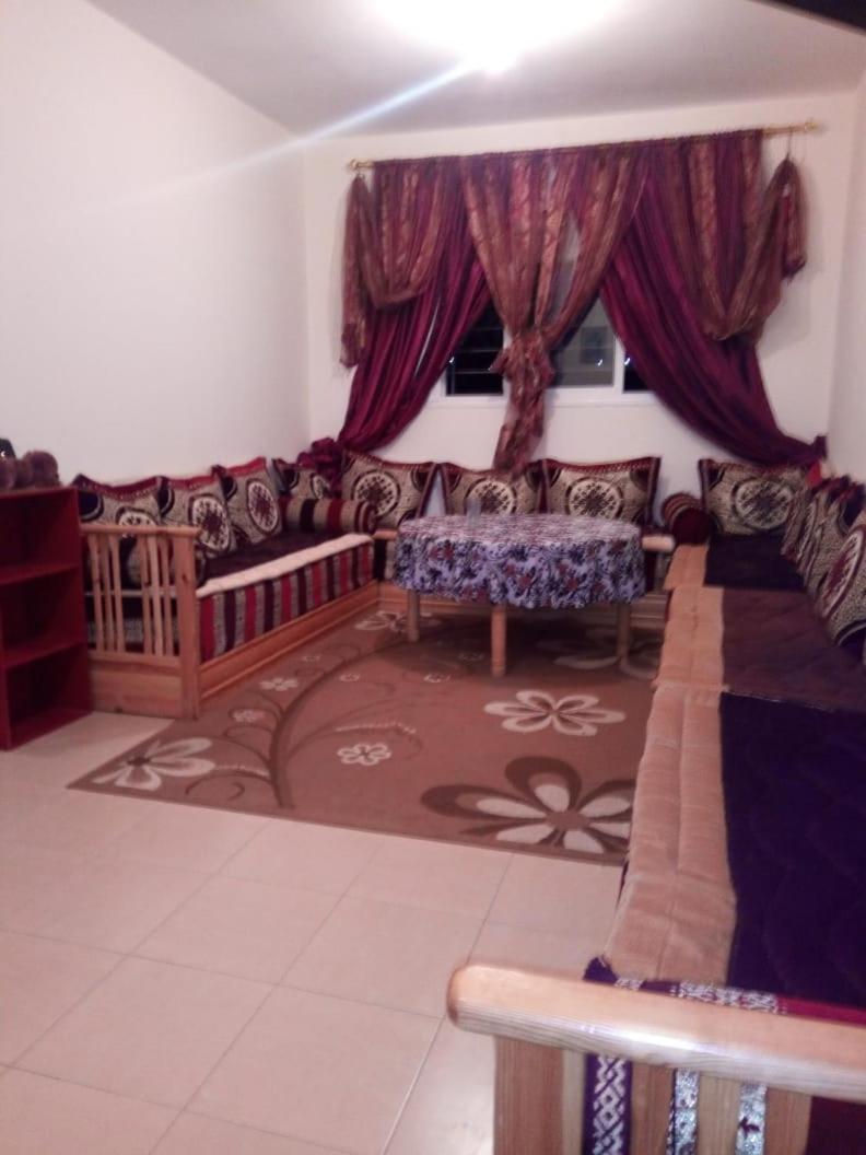 Two-Bedroom Apartment - Photo 2