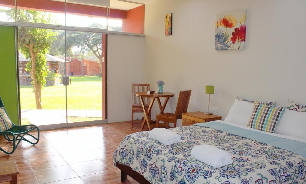 Queen Room with Garden View