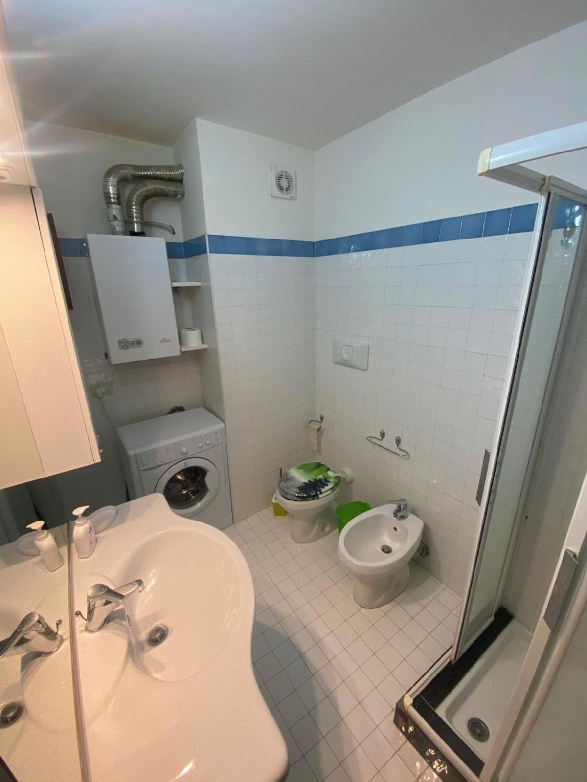 Two-Bedroom Apartment - Photo 8