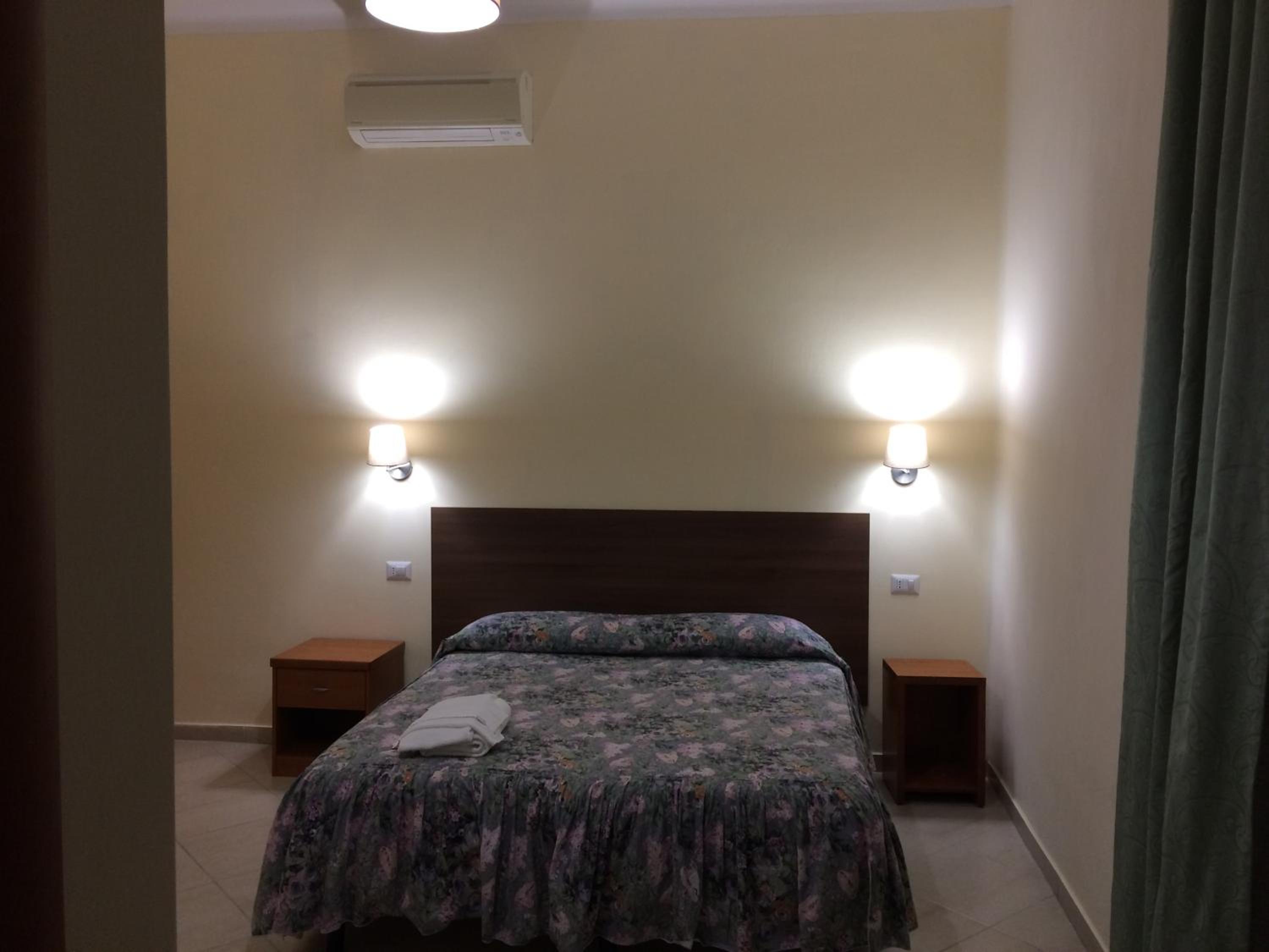 Economy Double Room - Separate Building photo 1