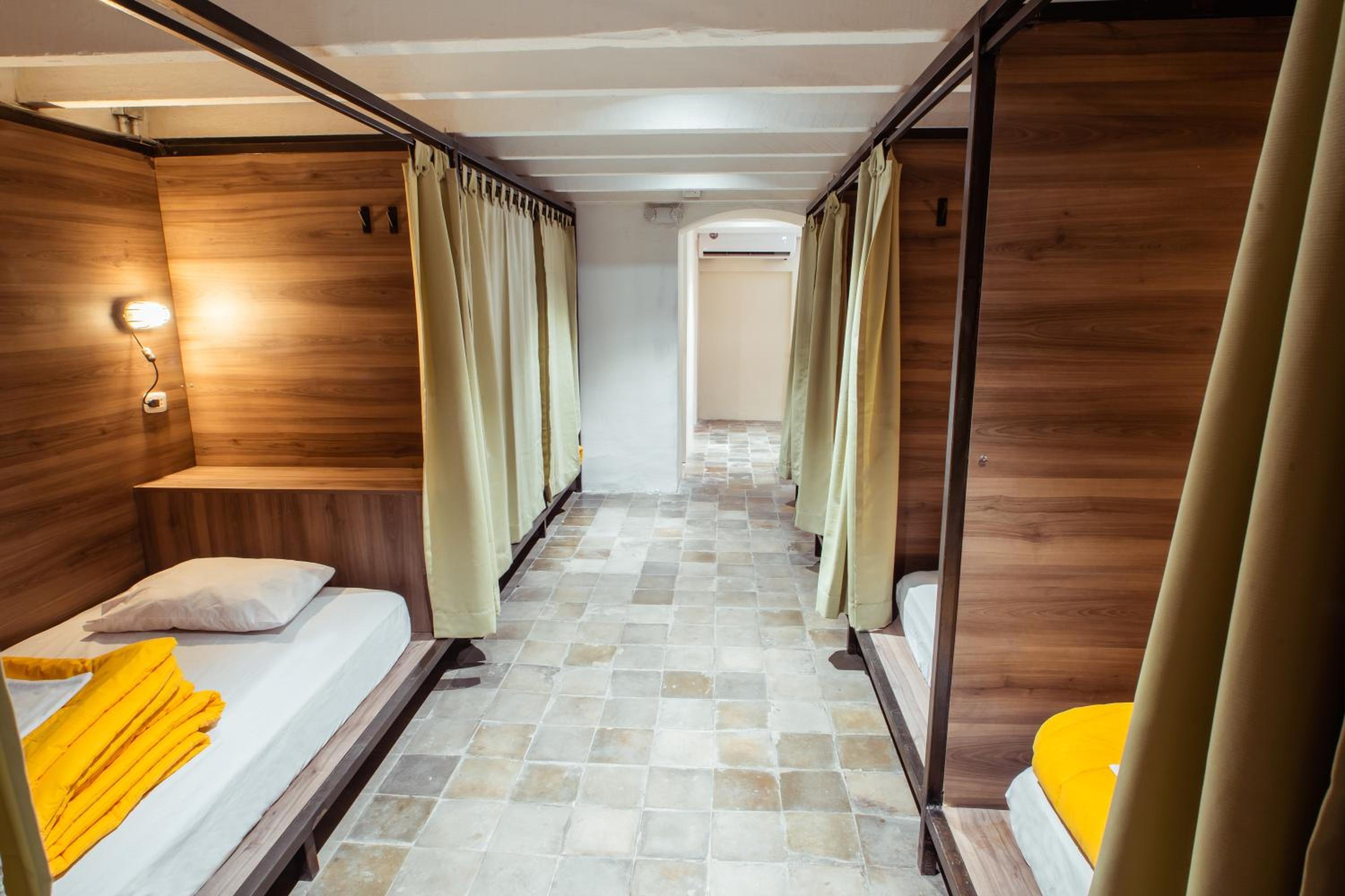 Single Bed in 6-Mixed Bed Dormitory Room Upgraded