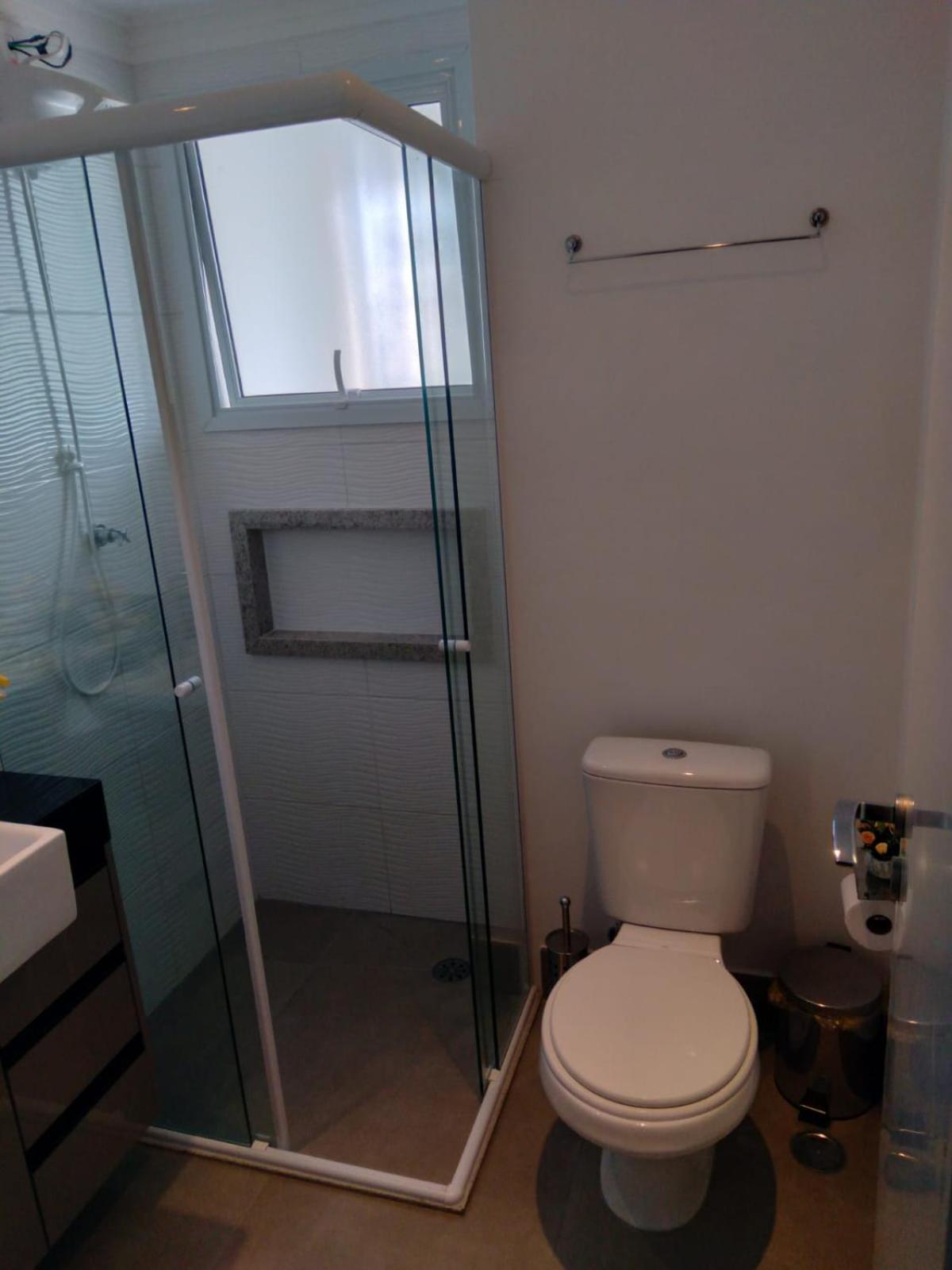 Studio Apartment - Photo 23