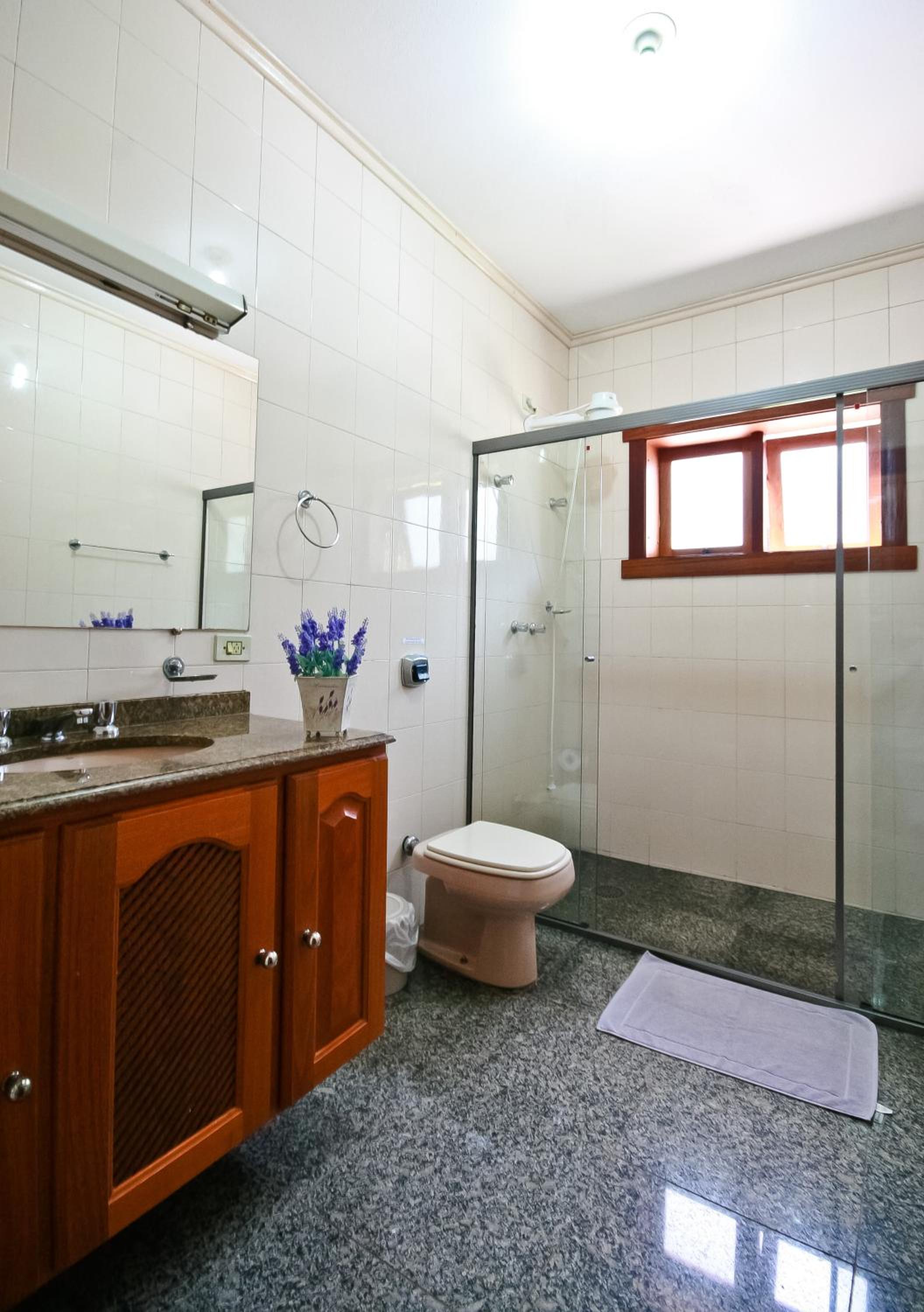 Standard Room - Photo 12