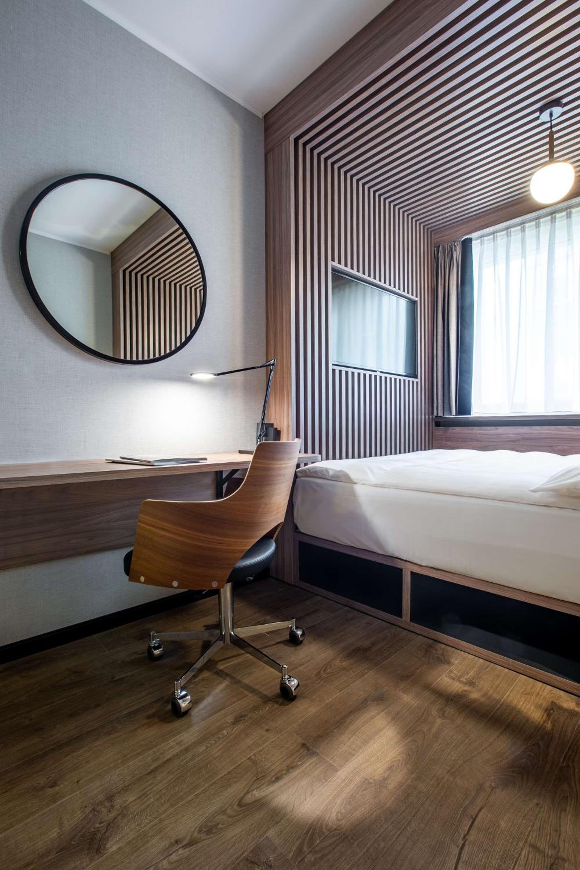 Single Room