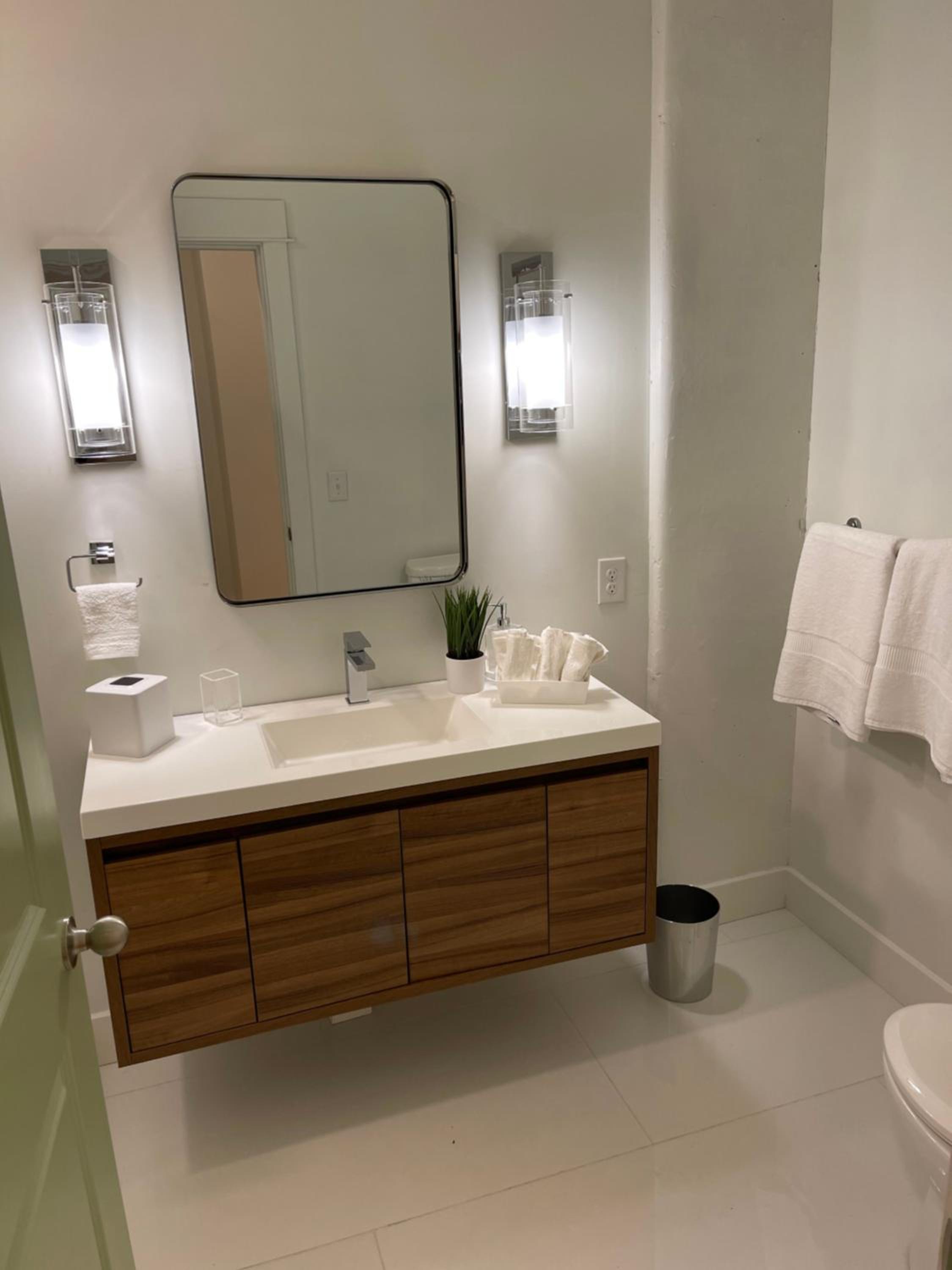 Three-Bedroom Apartment - Photo 35