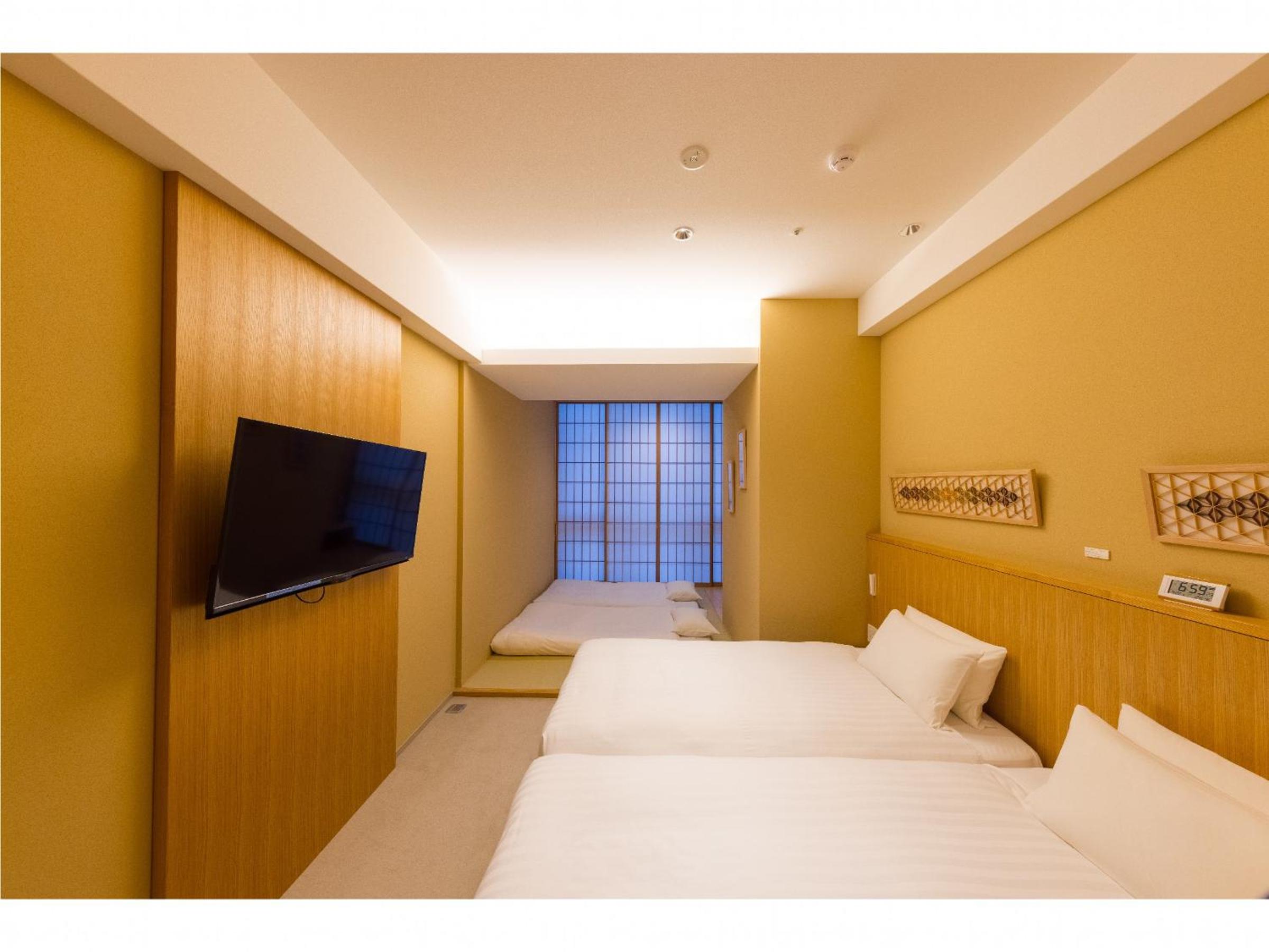 Premium Quadruple Room - Photo 4