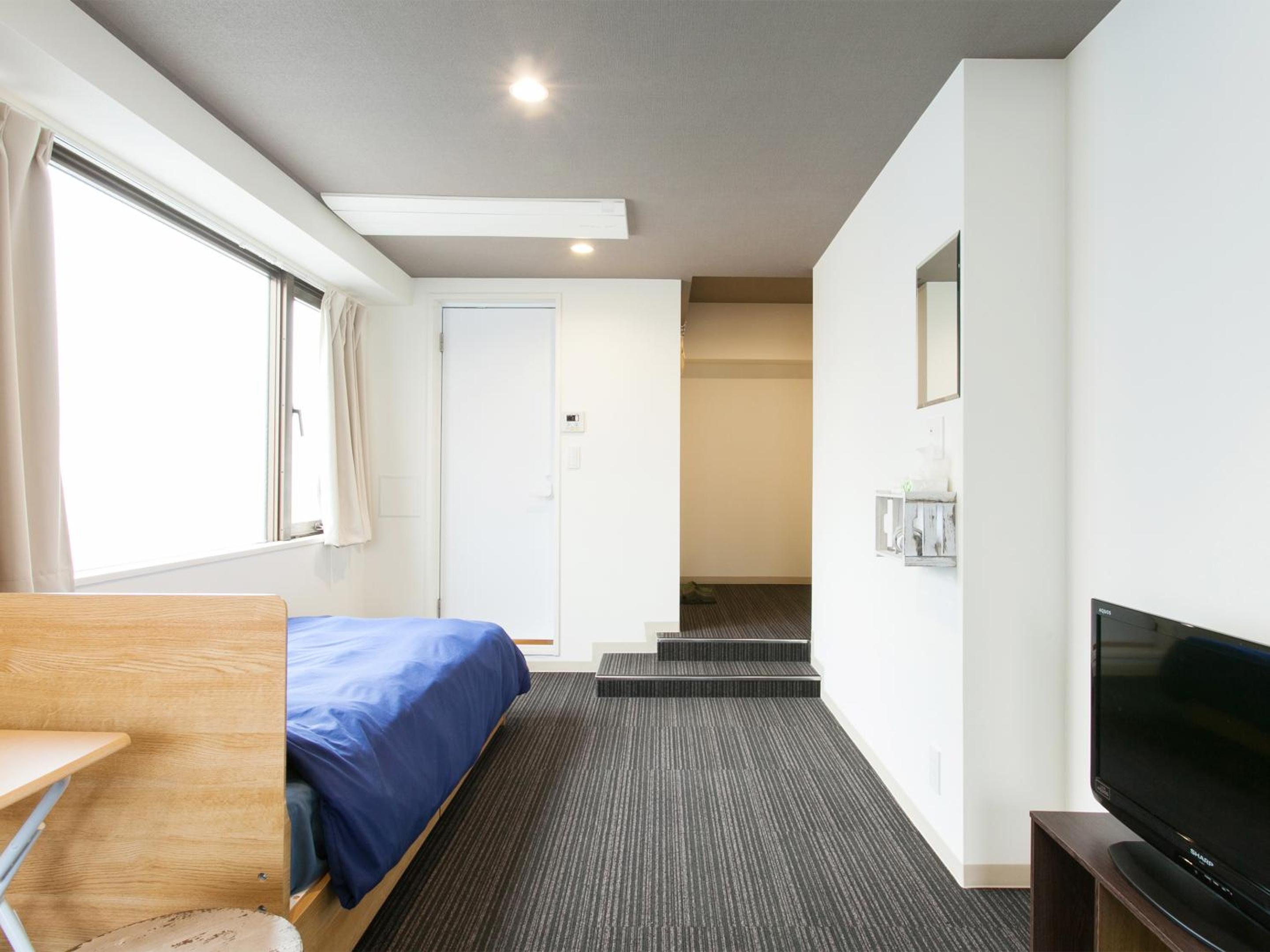 Triple Room with Balcony #701 photo 2