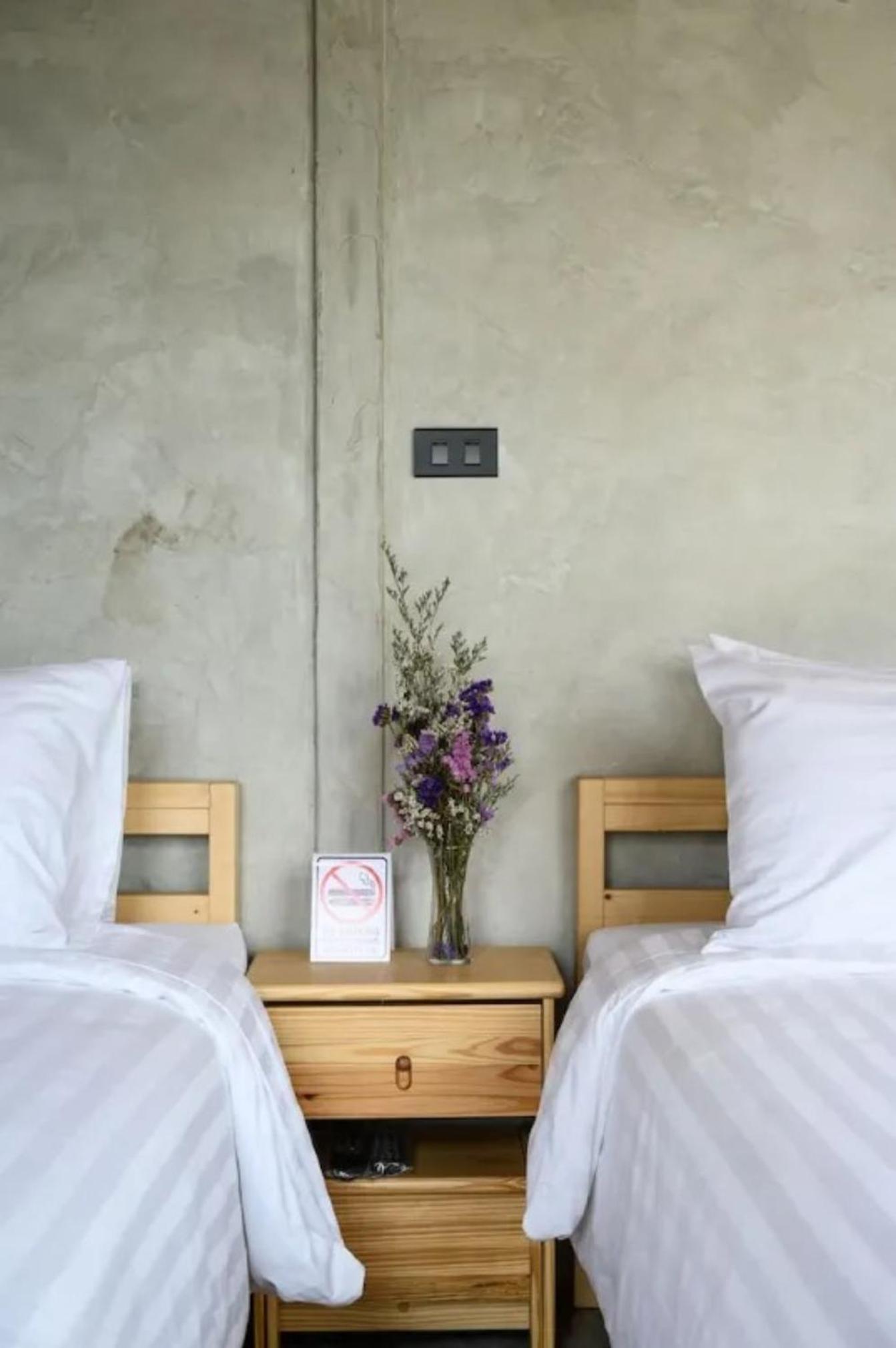 Twin Room - Photo 6