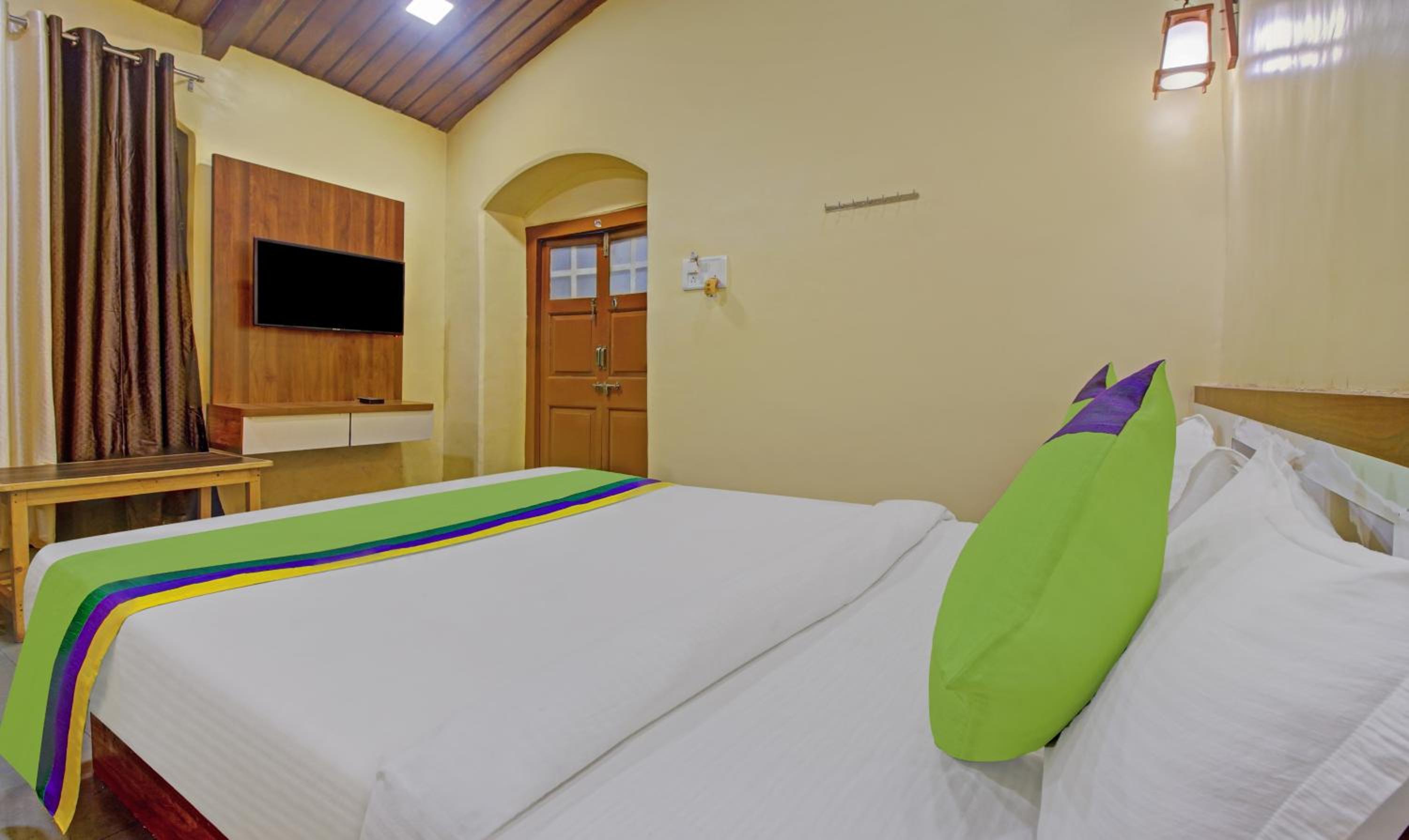 Standard Double Room photo 2