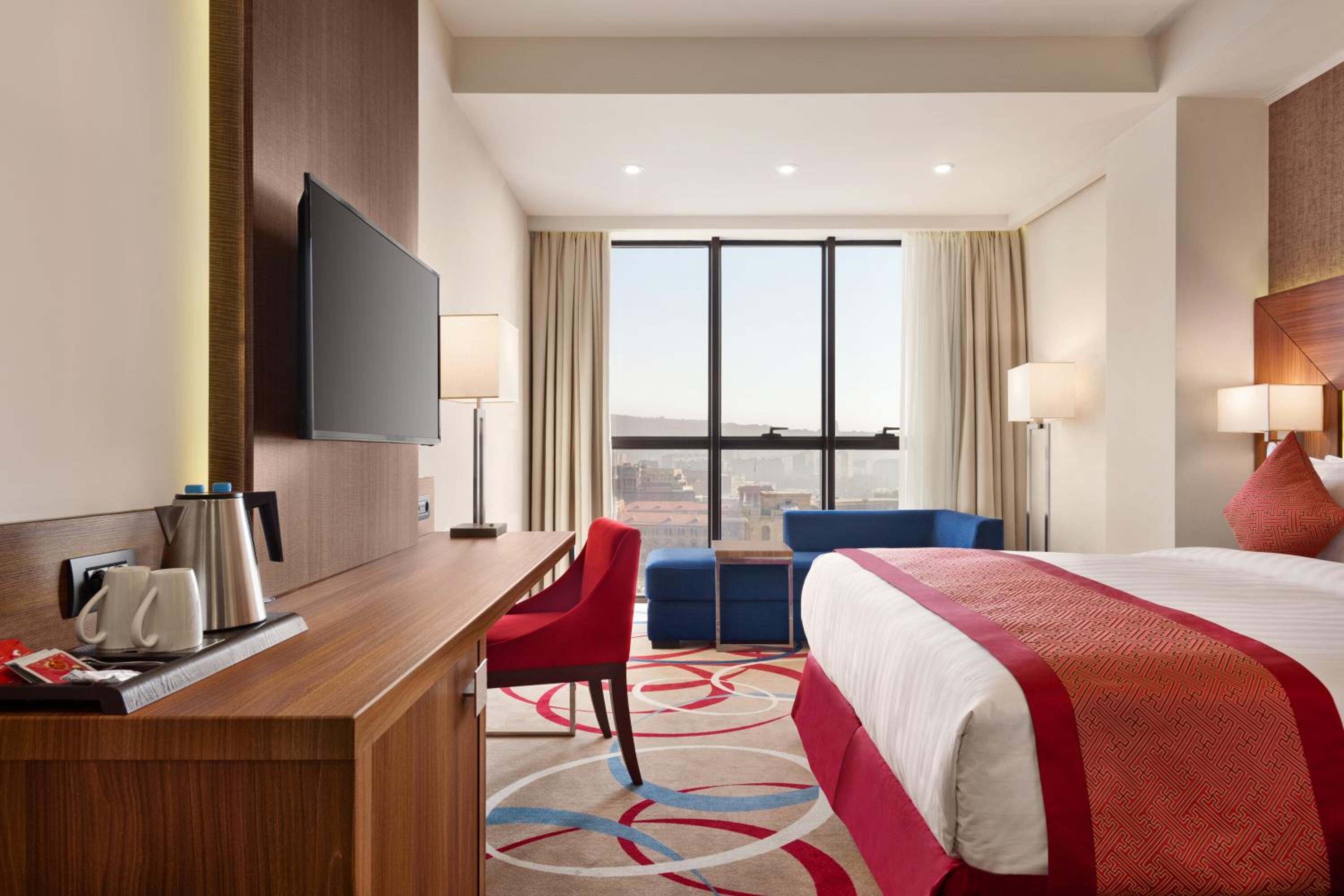 Standard King Room photo 1