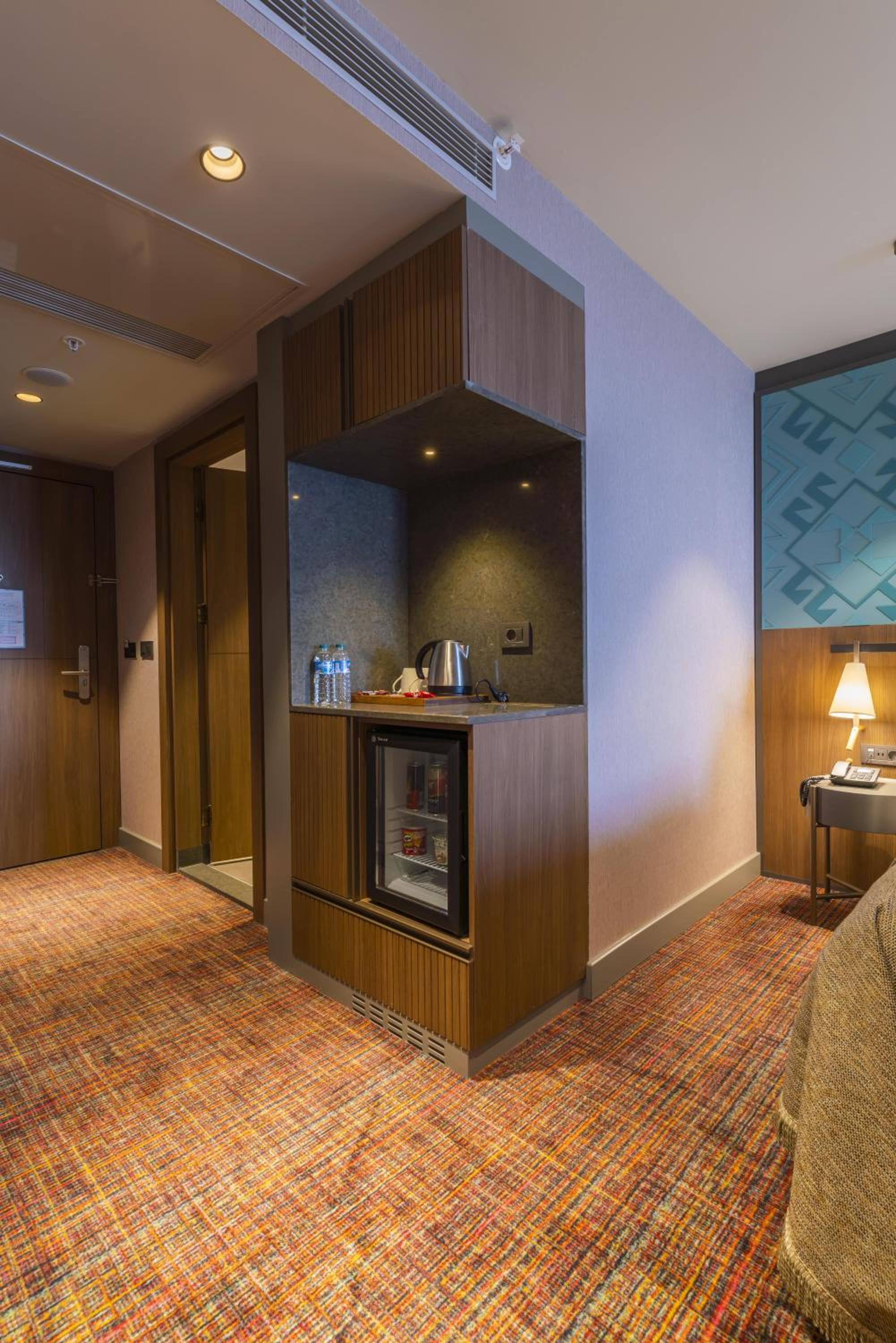 Superior Queen Room