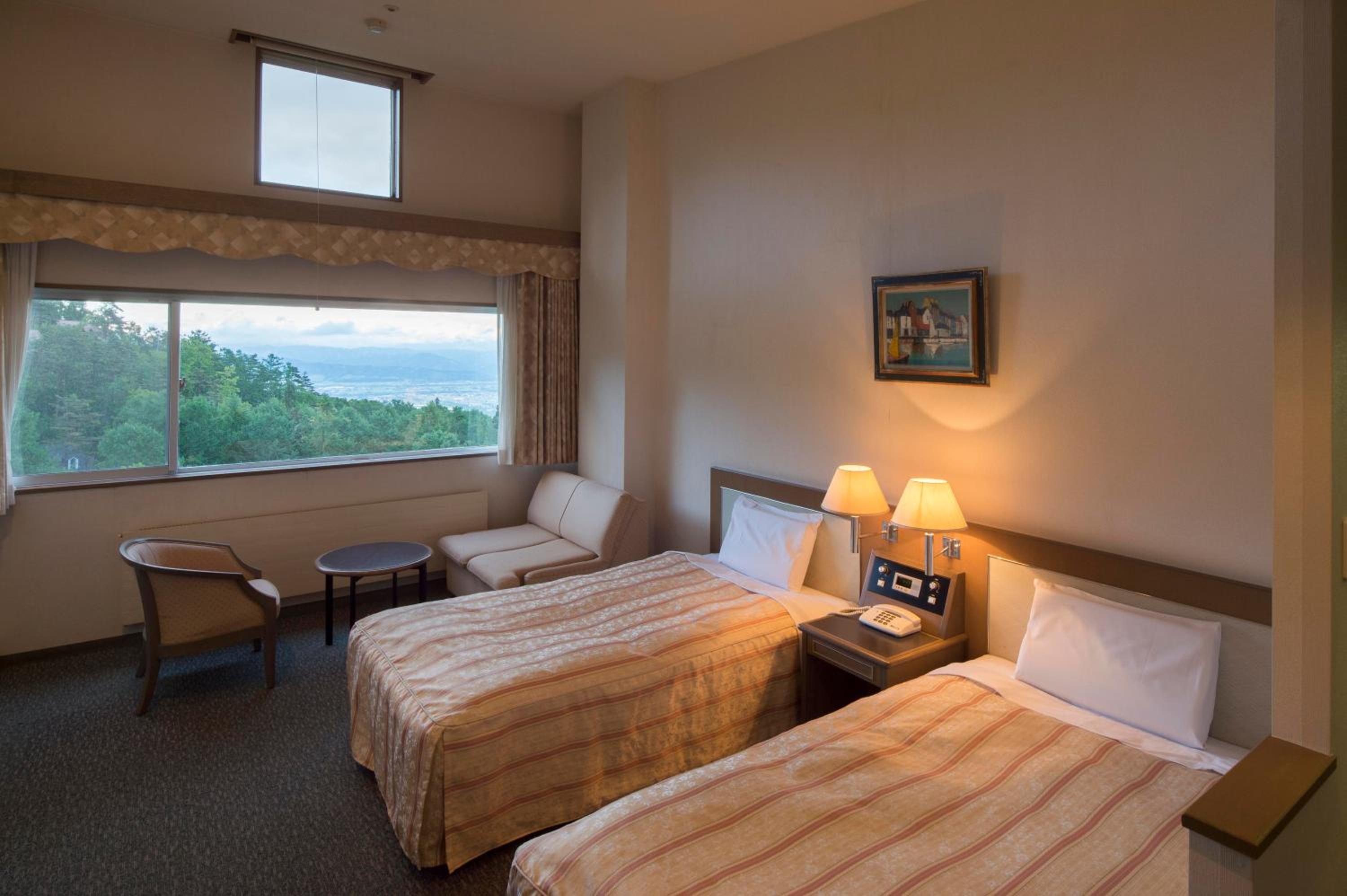 Standard Twin Room - Non-Smoking