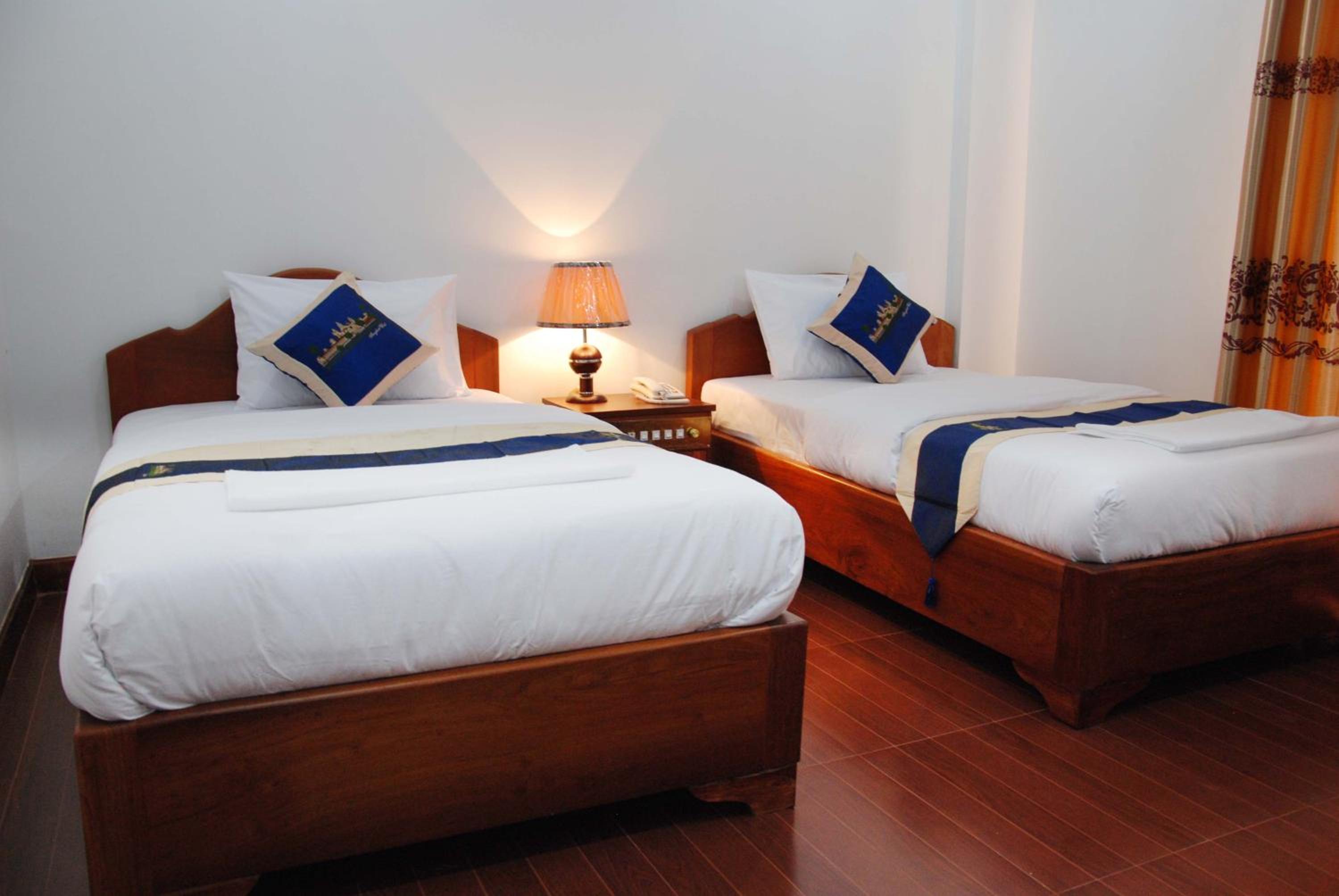 Standard Twin Room with Balcony photo 2