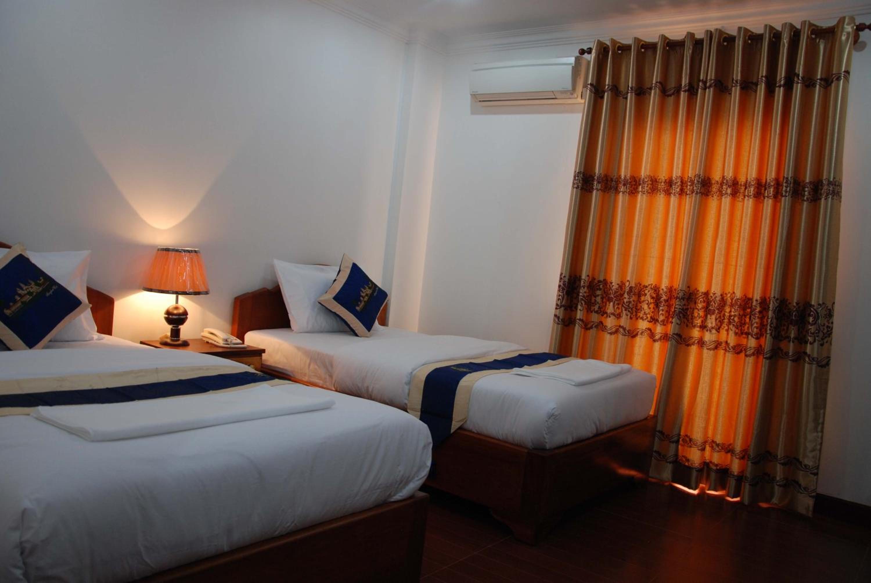 Standard Twin Room with Balcony photo 3
