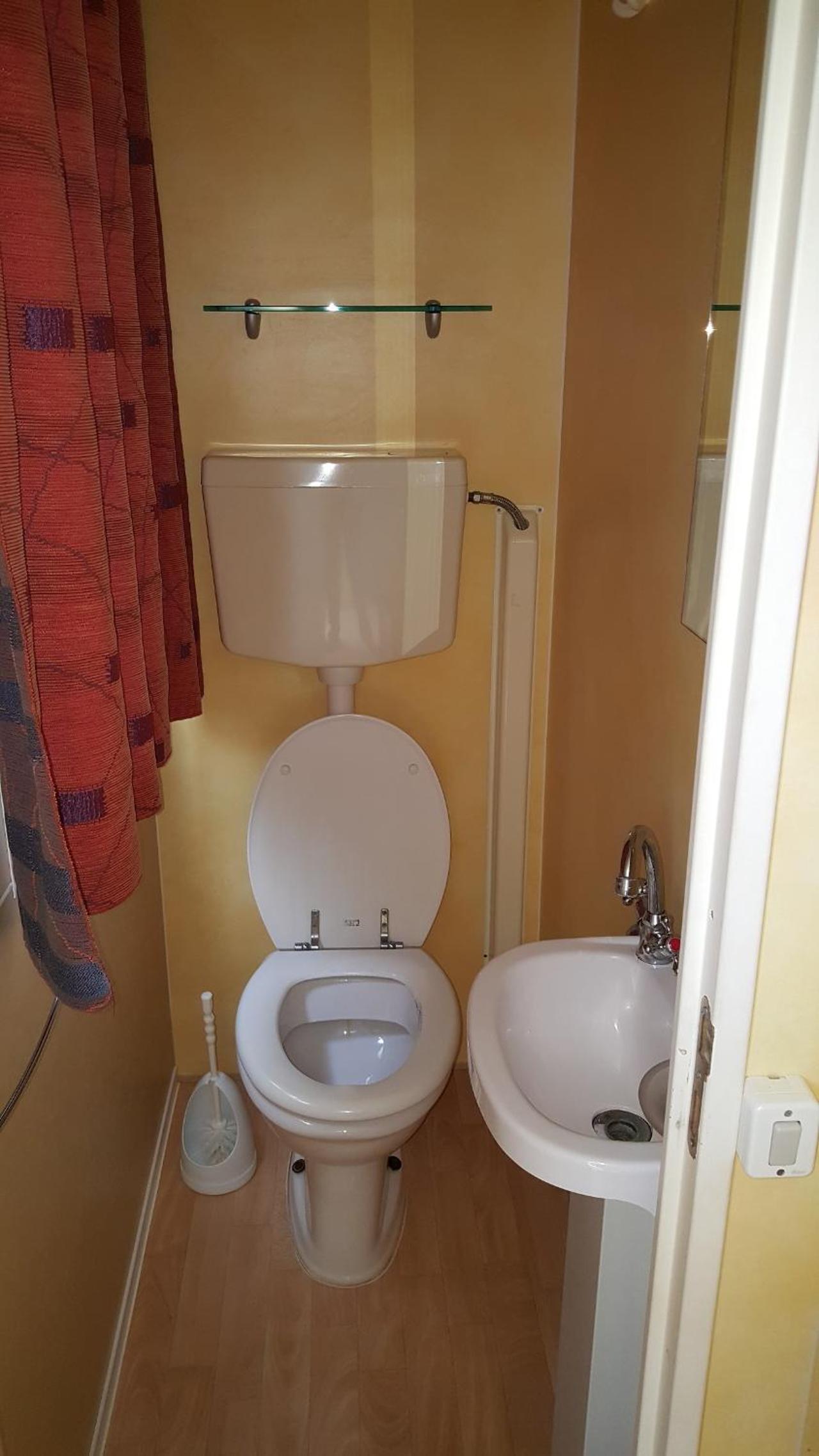 Standard Mobilehome (6 adults) photo 3