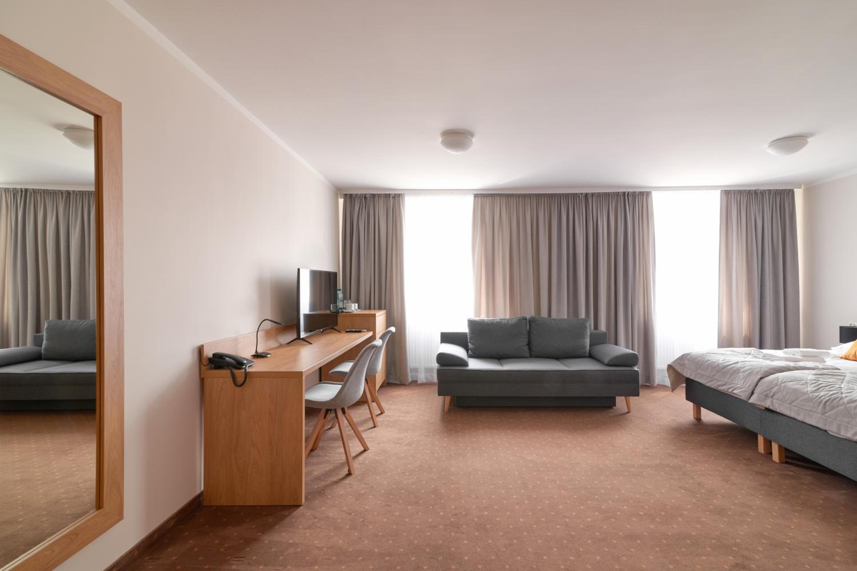 Superior Double Room - Photo 2
