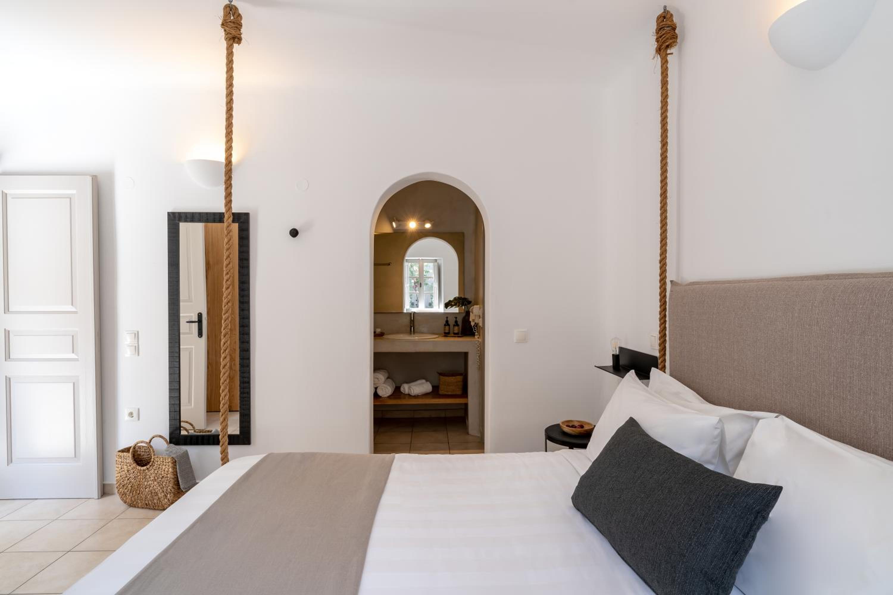 Honeymoon Suite with Private Plunge Pool - Photo 12