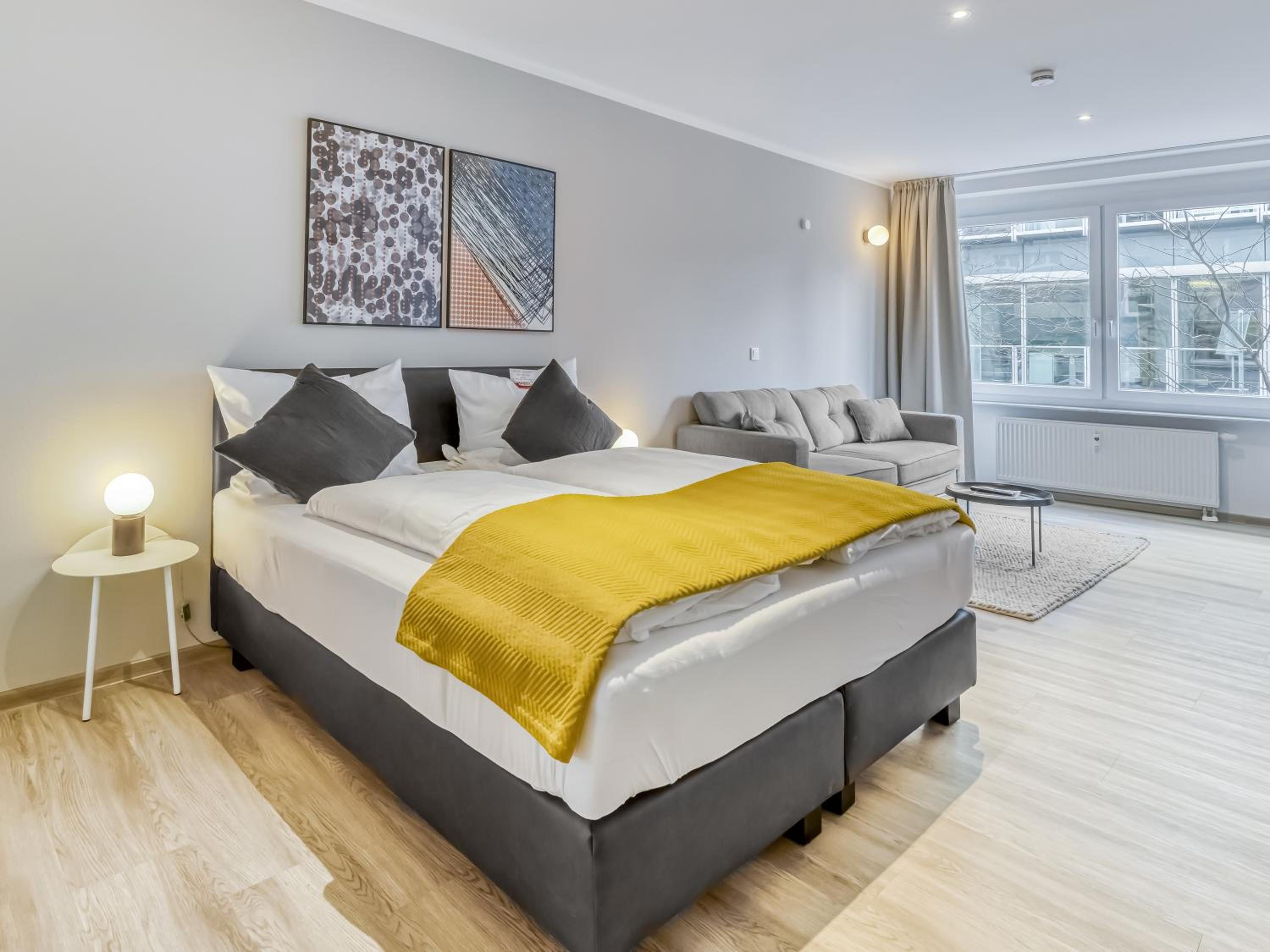 Suite XL with sofa bed and balcony photo 1