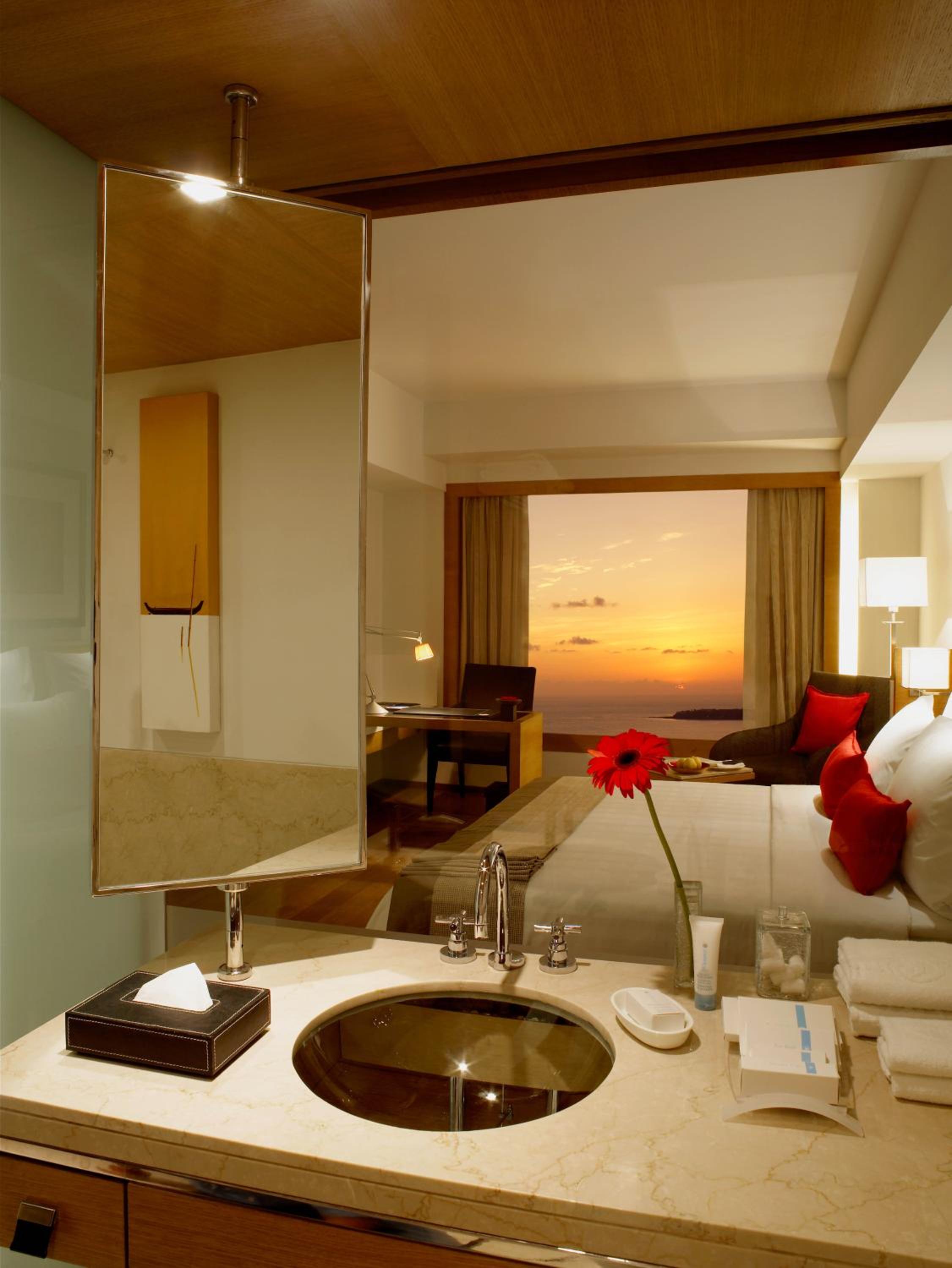Premier Ocean View Room