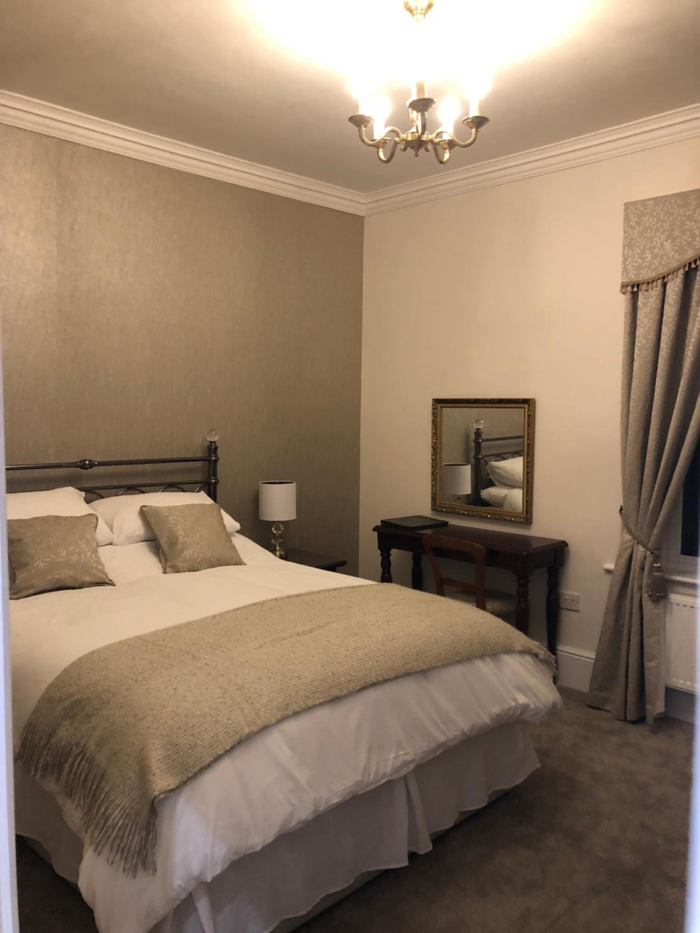 King Room with Garden View - Photo 2