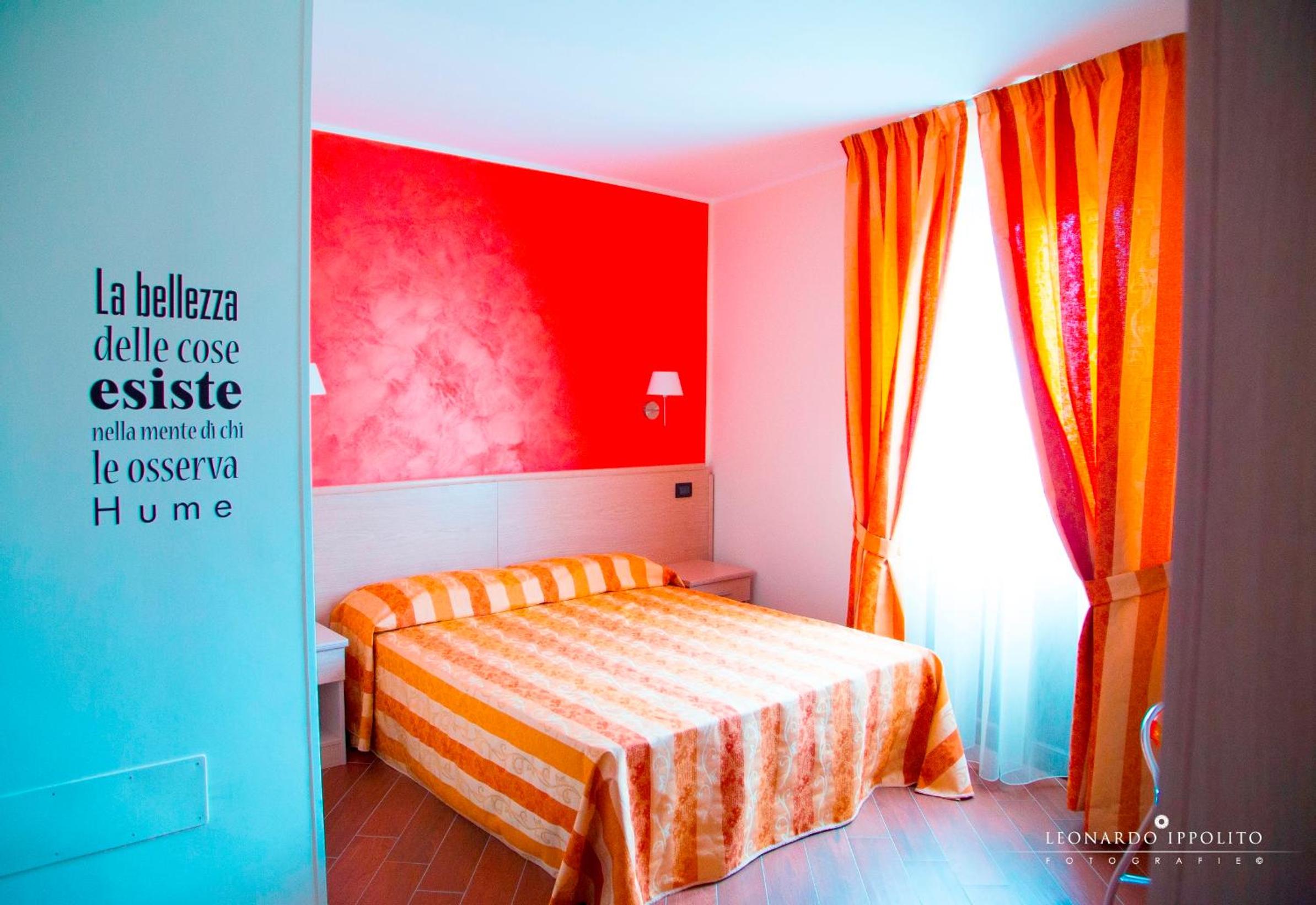 Double Room - Photo 1