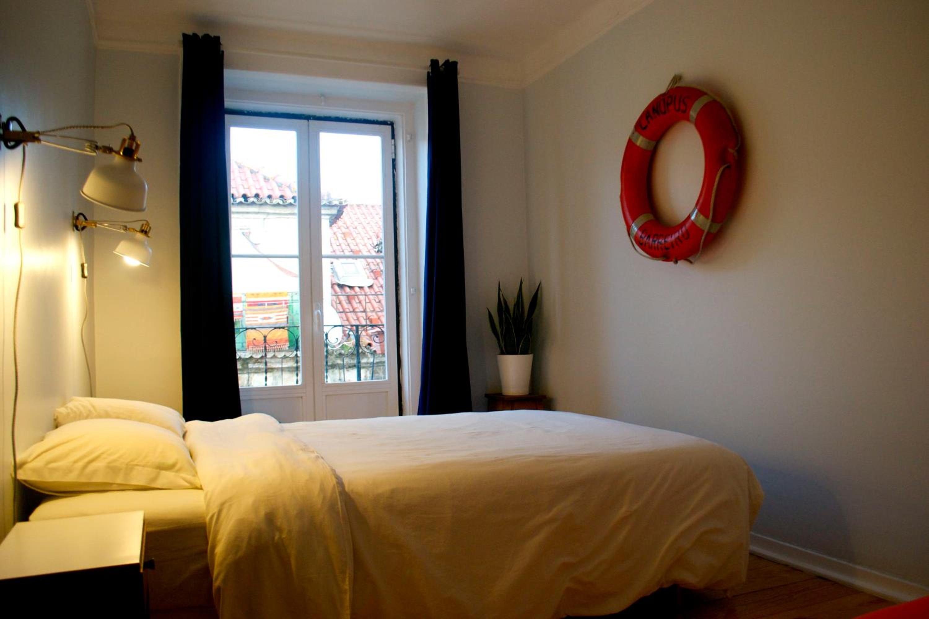 Classic Double Room with Shared Bathroom photo 1