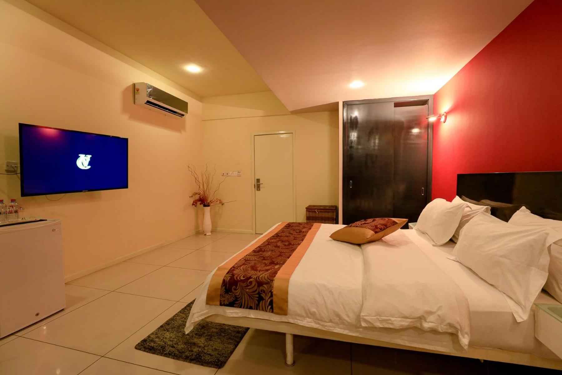 Executive Suite photo 3