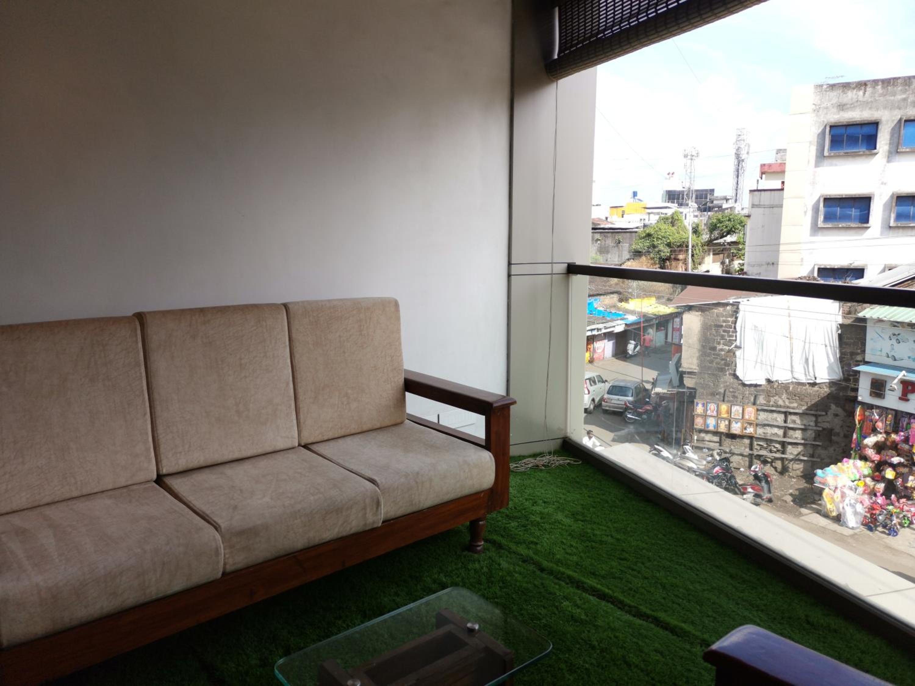 Deluxe room With balcony - Photo 9