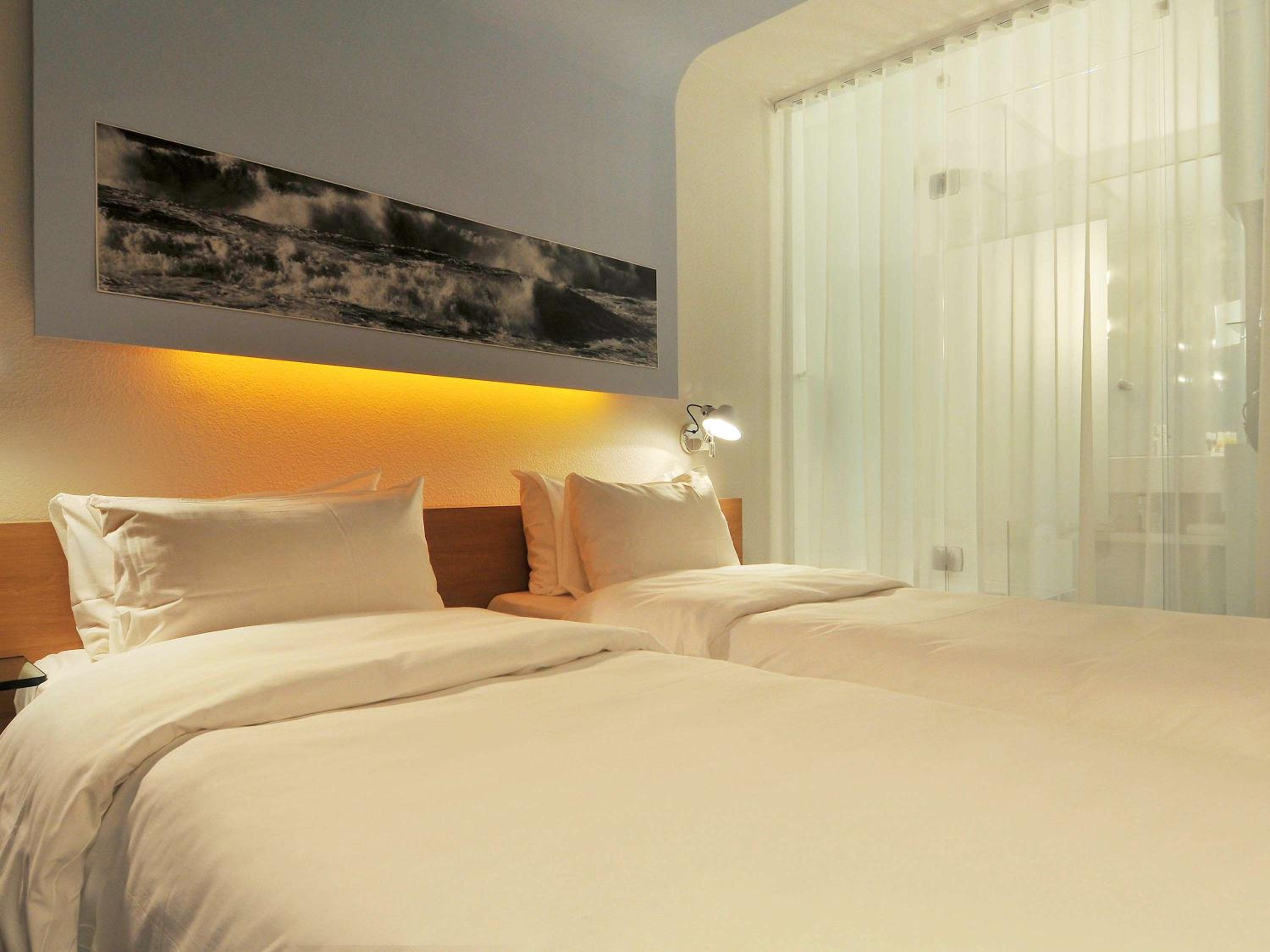 Classic Twin Room - Photo 2