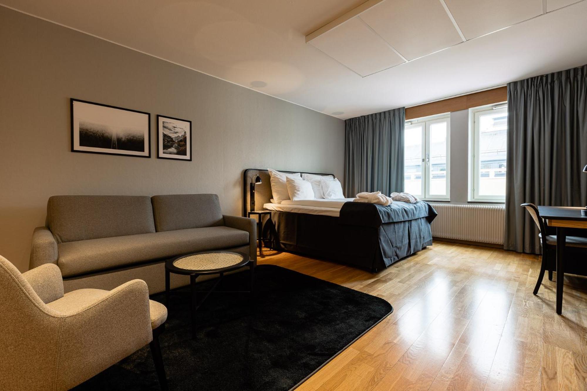 Deluxe Room - Photo 1