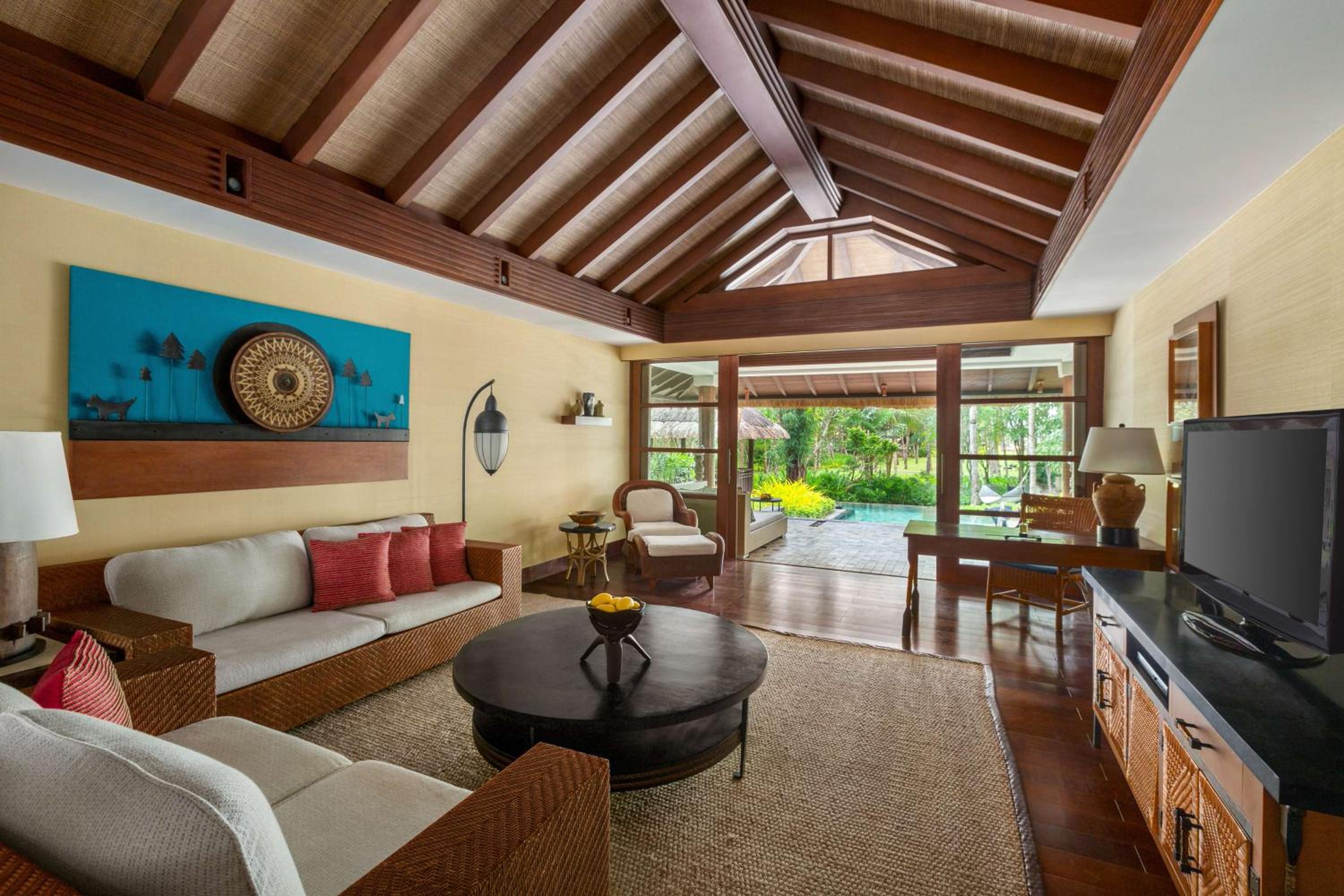 Two Bedroom Pool Villa with Free Roundtrip Caticlan Airport Transfers