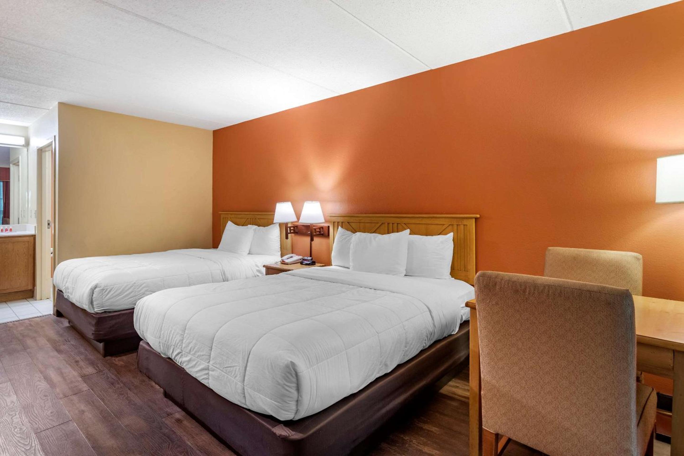 Queen Room with Two Queen Beds - Photo 1