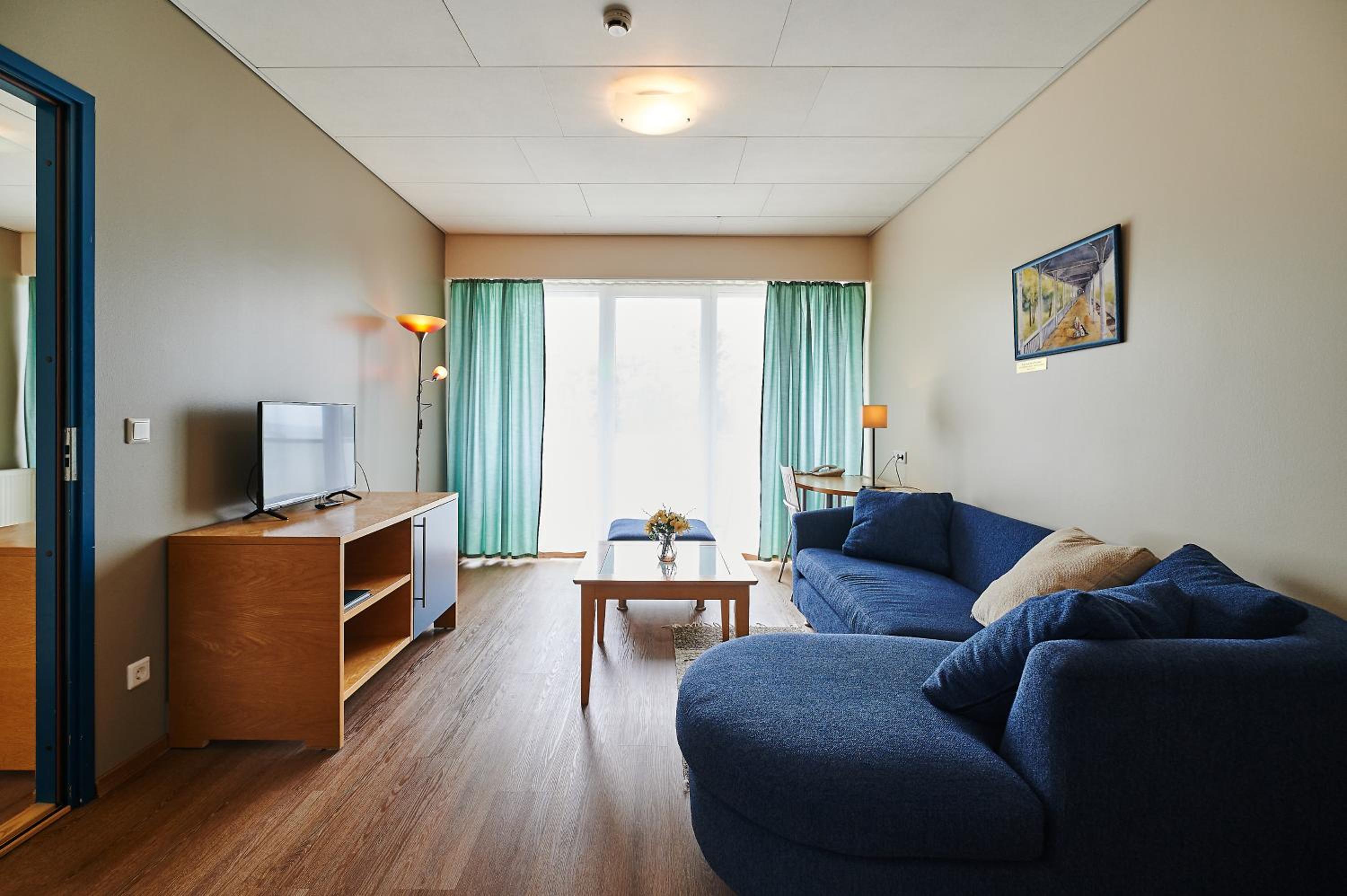 Suite with Sauna and Spa Access photo 2