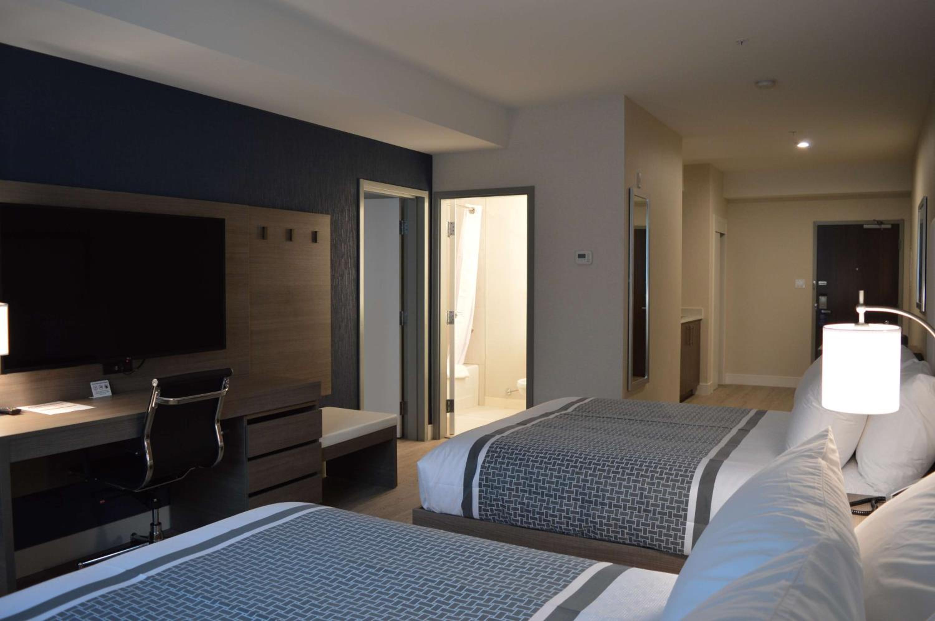 Family Suite - Photo 1
