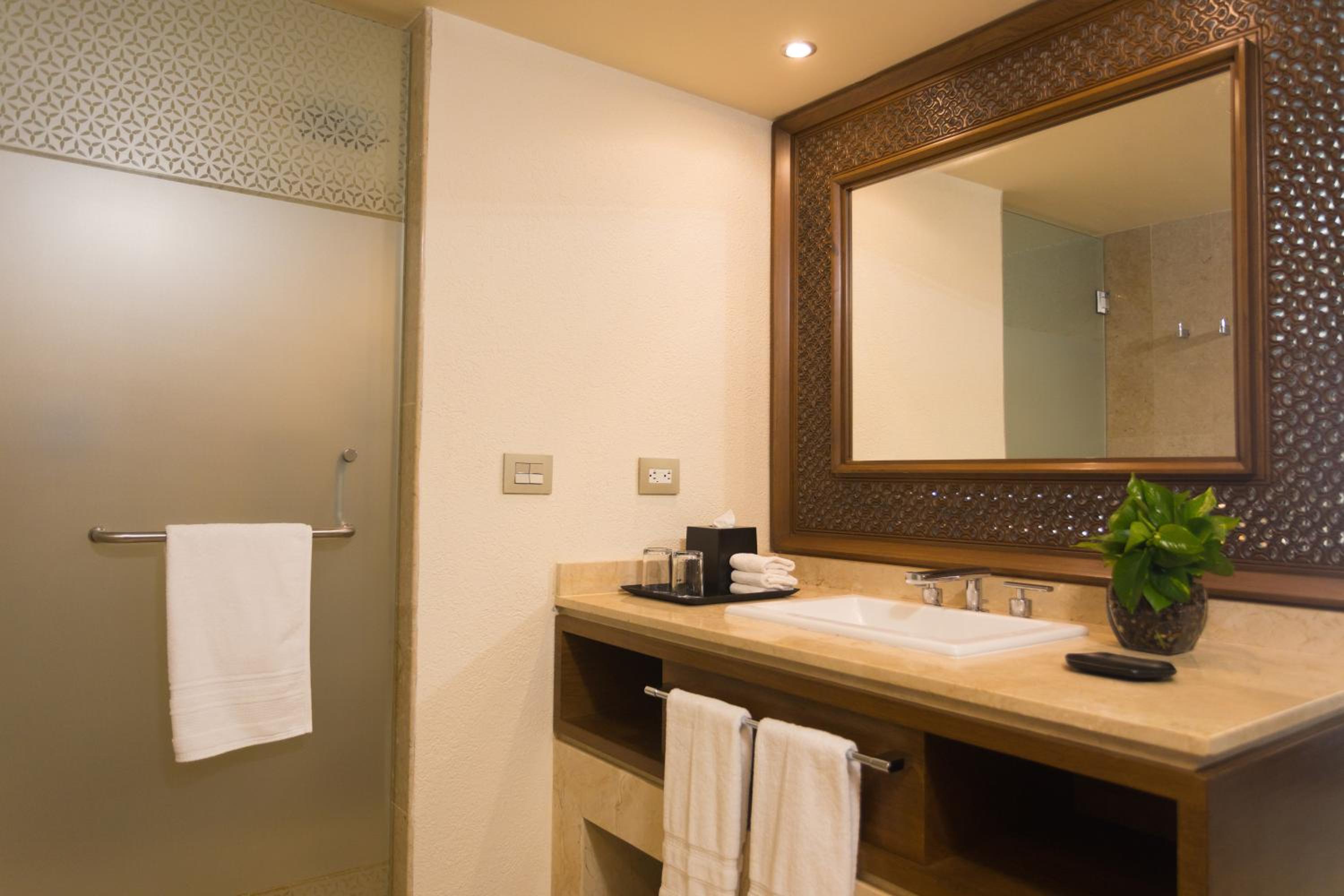 Guest room, 2 Double, Terrace view, Pool view, Low floor photo 2