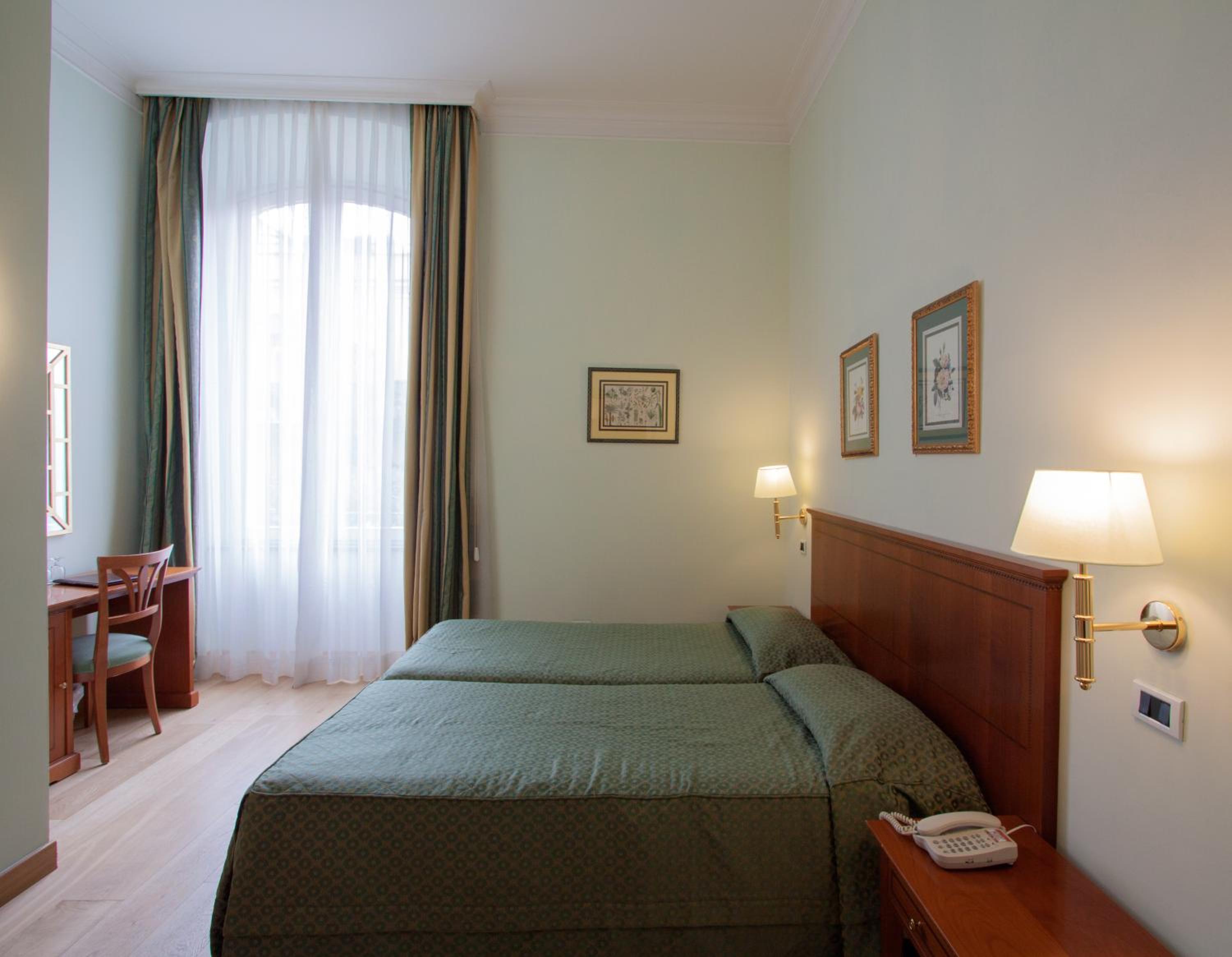 Comfort Triple Room