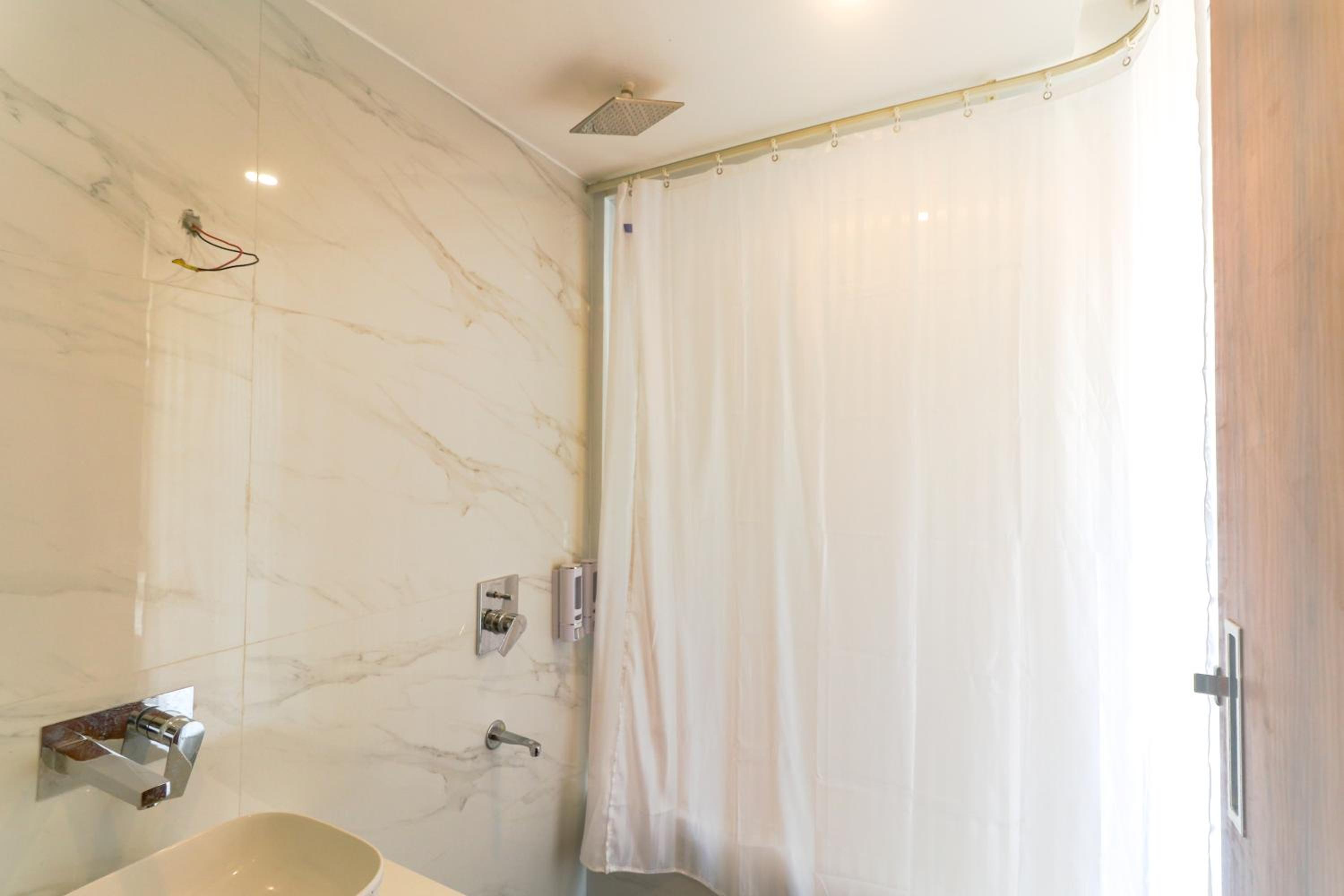 Deluxe Double Room — the supplier's photographs — photo 5