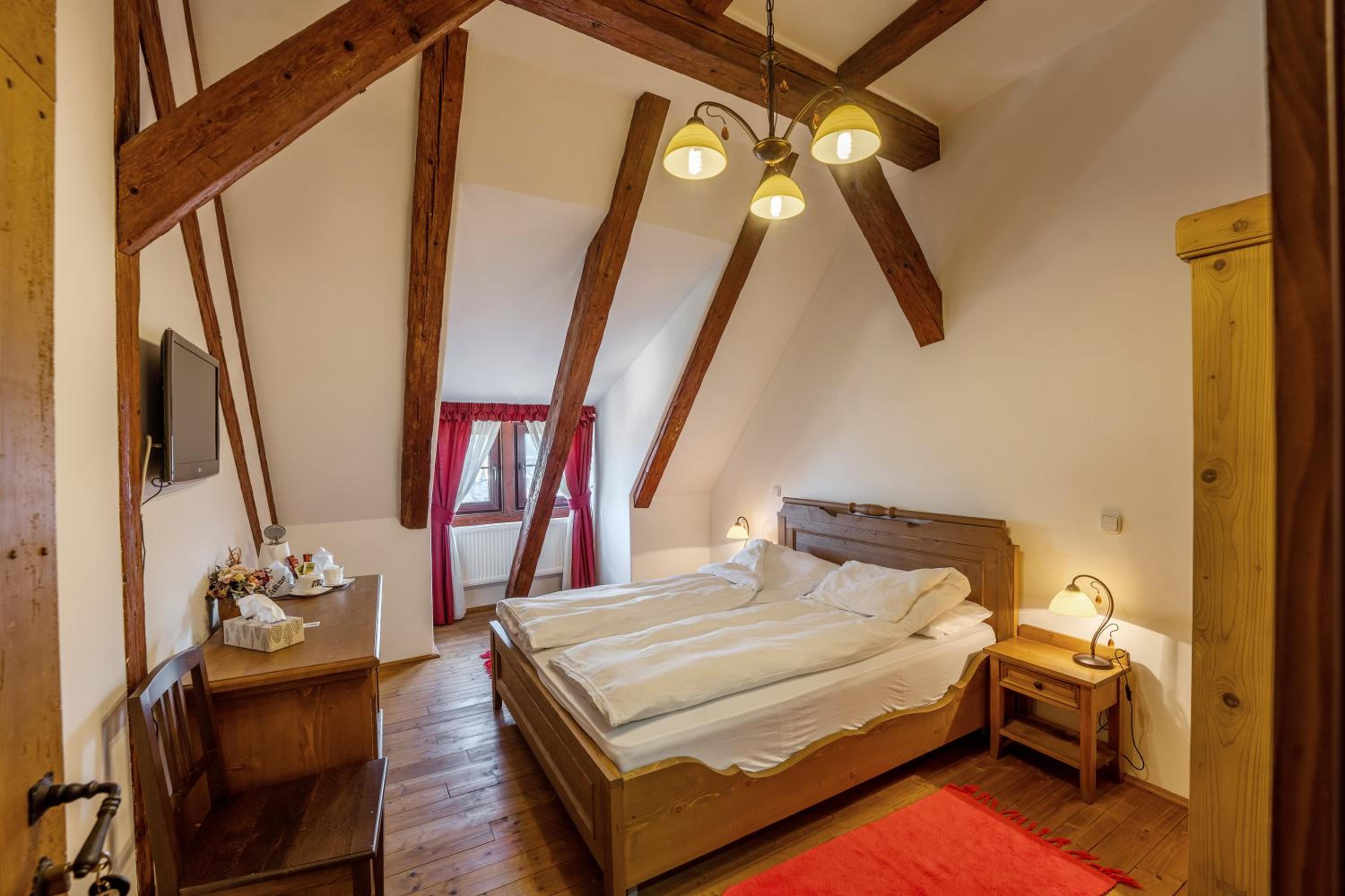 Double Room - Photo 1
