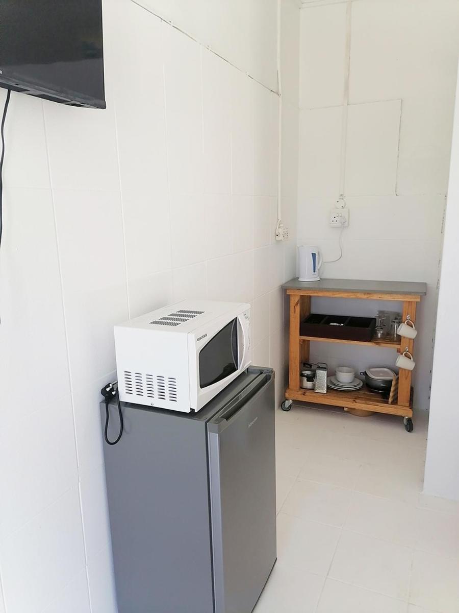 Budget Double Room photo 3